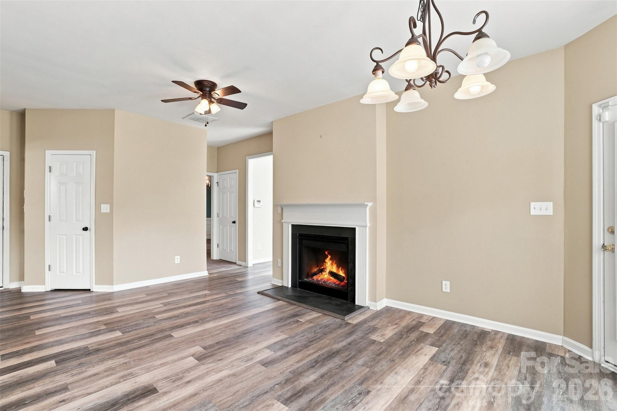 2506 Greenspire Court Property Photo 17