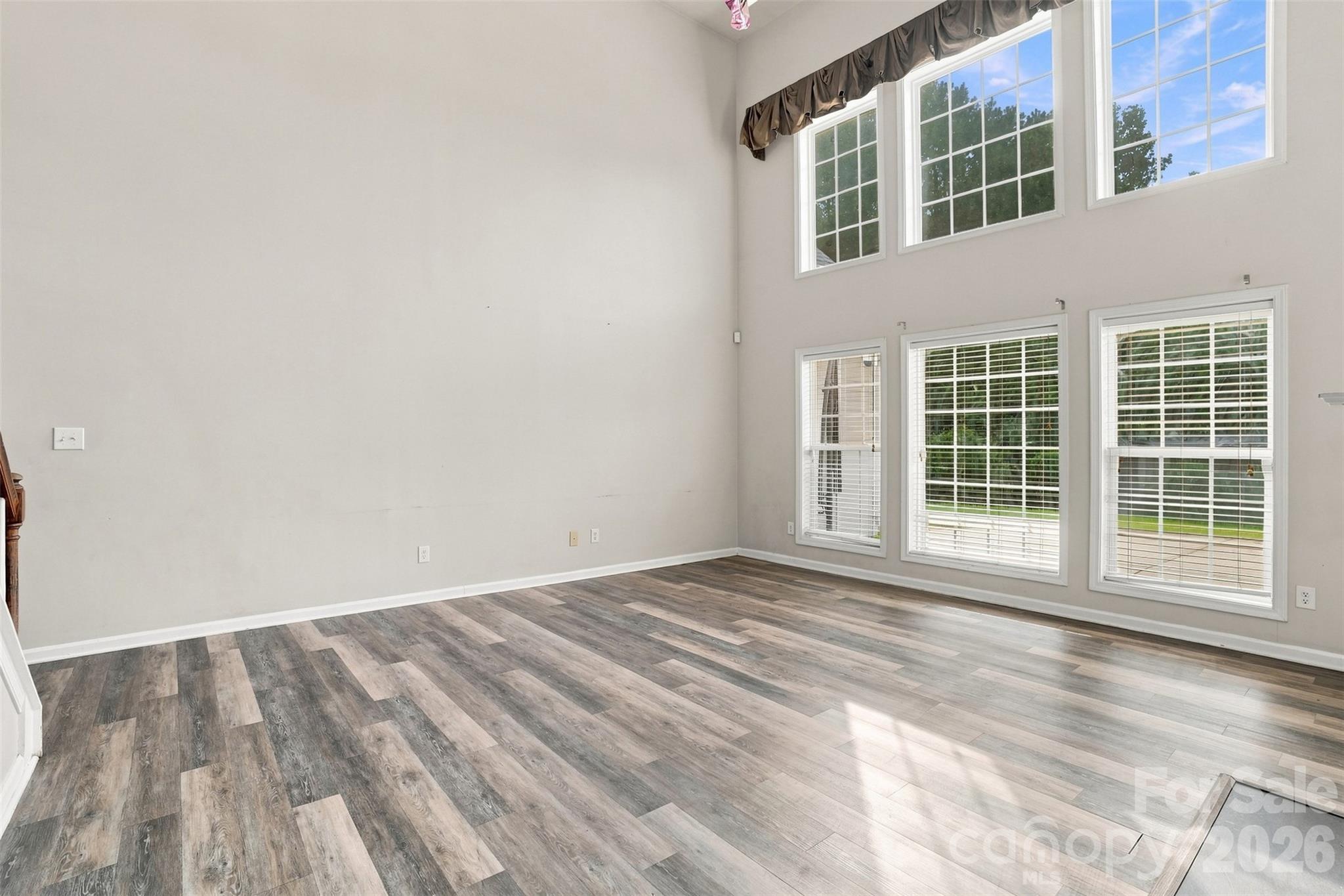 2506 Greenspire Court Property Photo 18