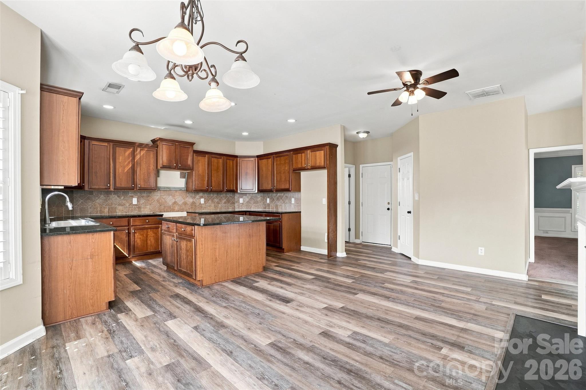 2506 Greenspire Court Property Photo 22