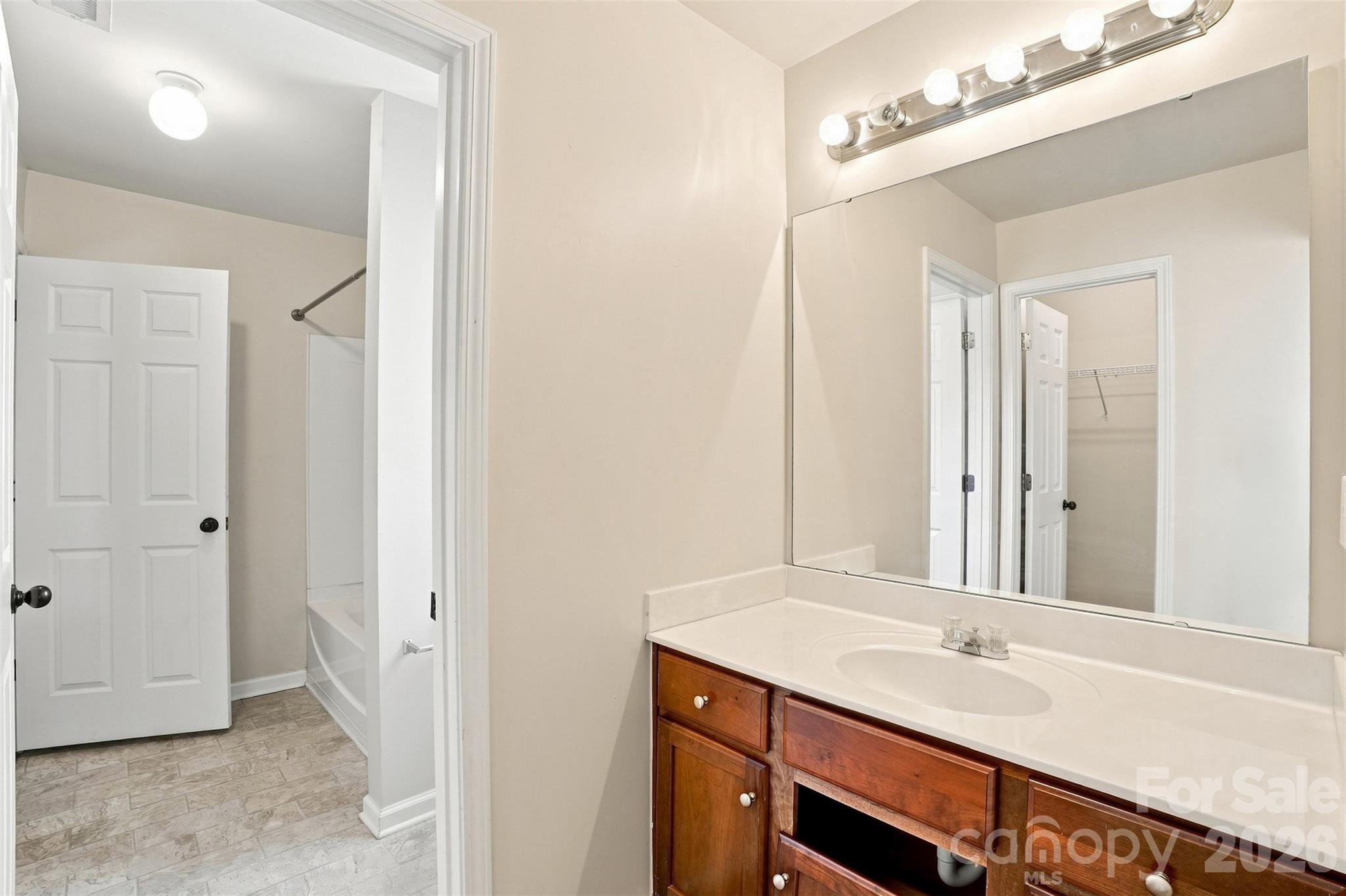 2506 Greenspire Court Property Photo 47