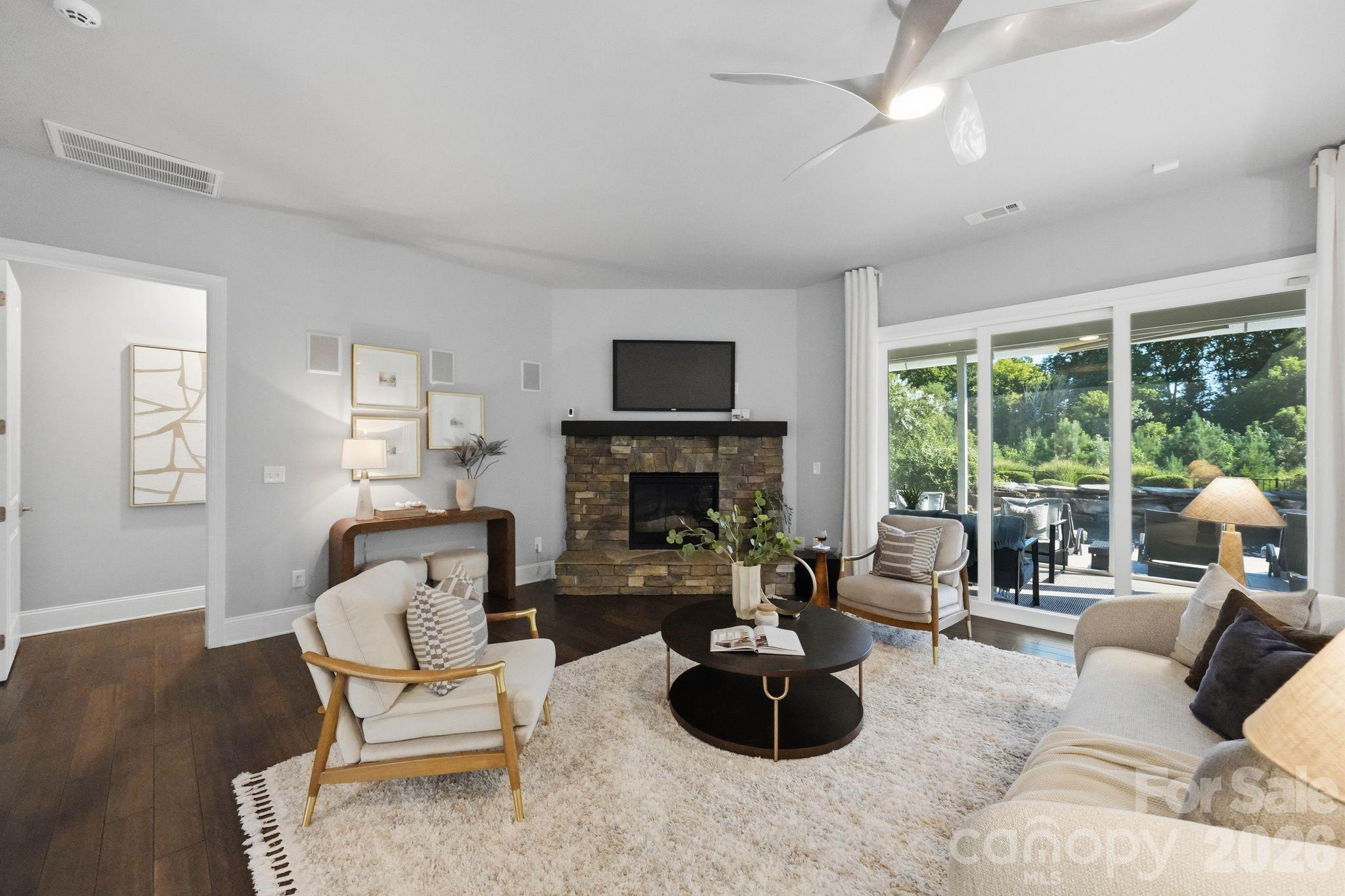 120 Eagles Landing Drive Property Photo 17