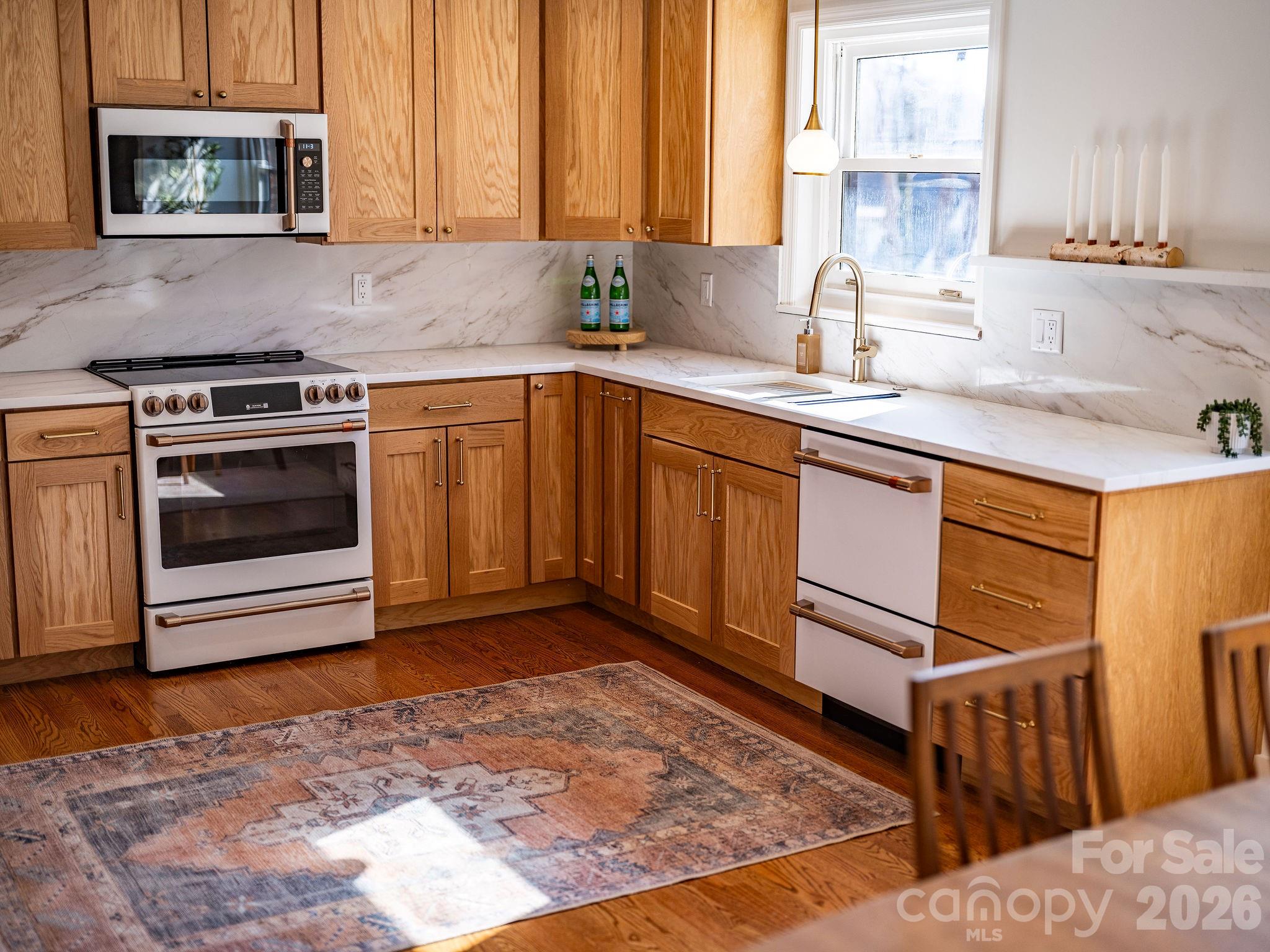 55 Cisco Road Property Photo 4