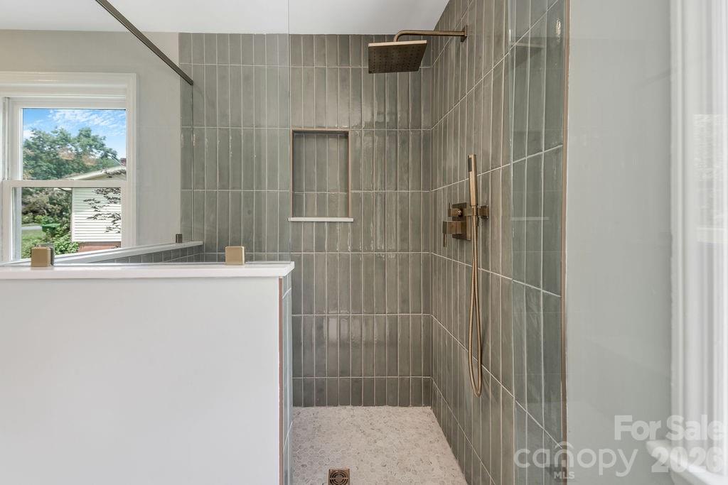 55 Cisco Road Property Photo 25