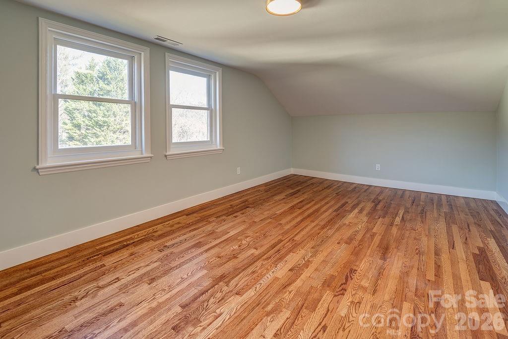 55 Cisco Road Property Photo 32