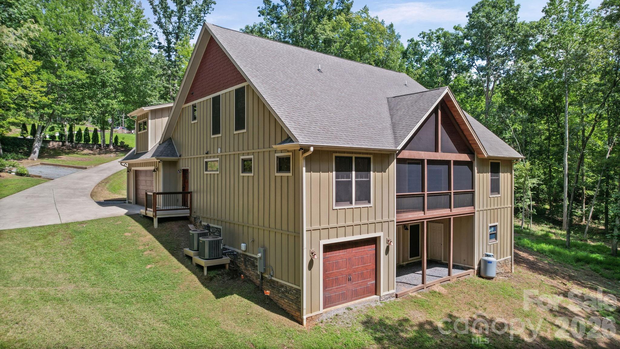 126 Hunters Field Way Property Photo 1