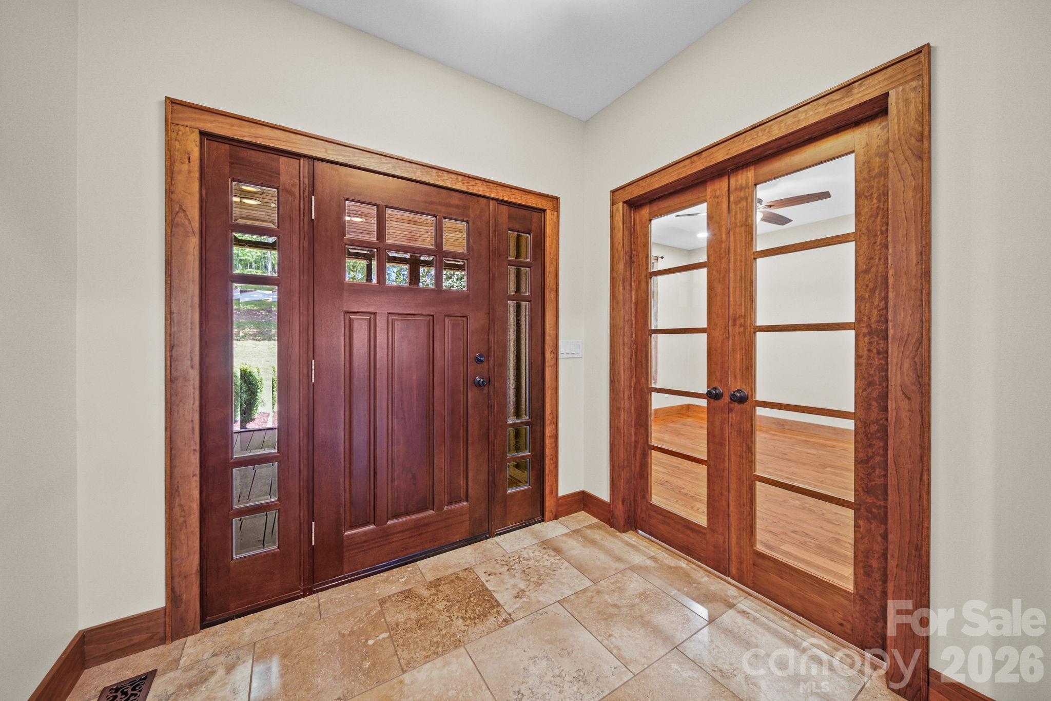 126 Hunters Field Way Property Photo 5