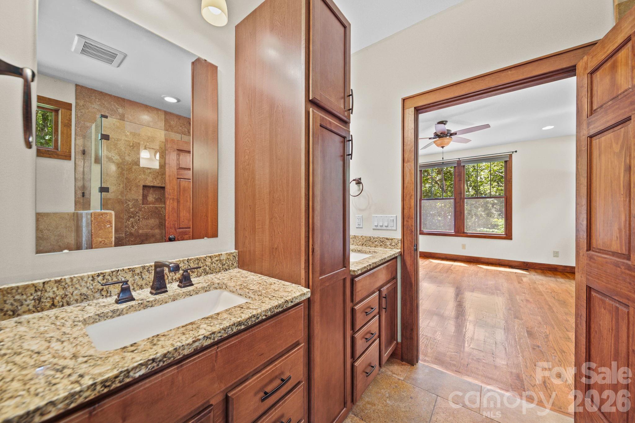 126 Hunters Field Way Property Photo 24