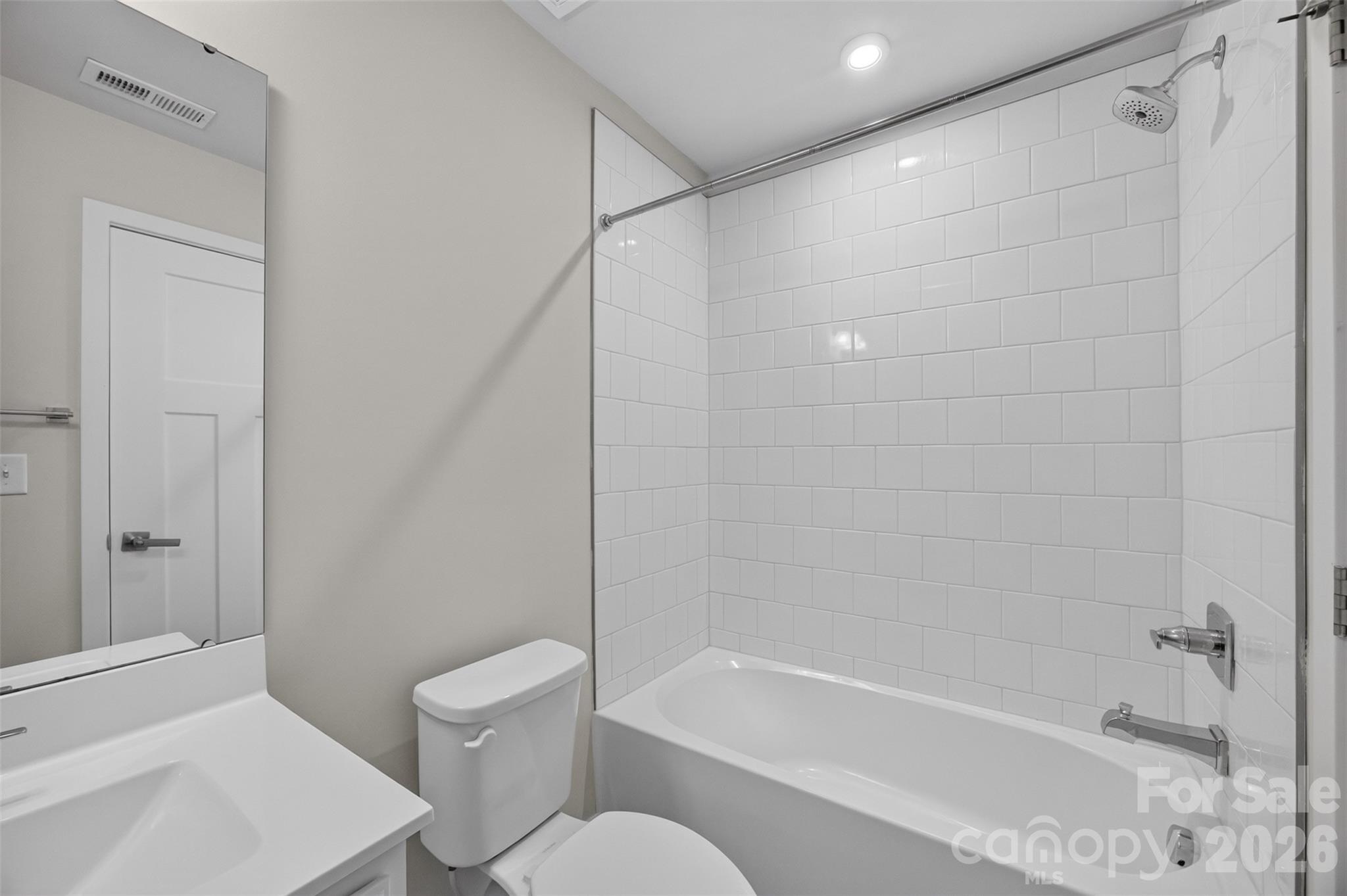 252 Parkwood Avenue Property Photo 14