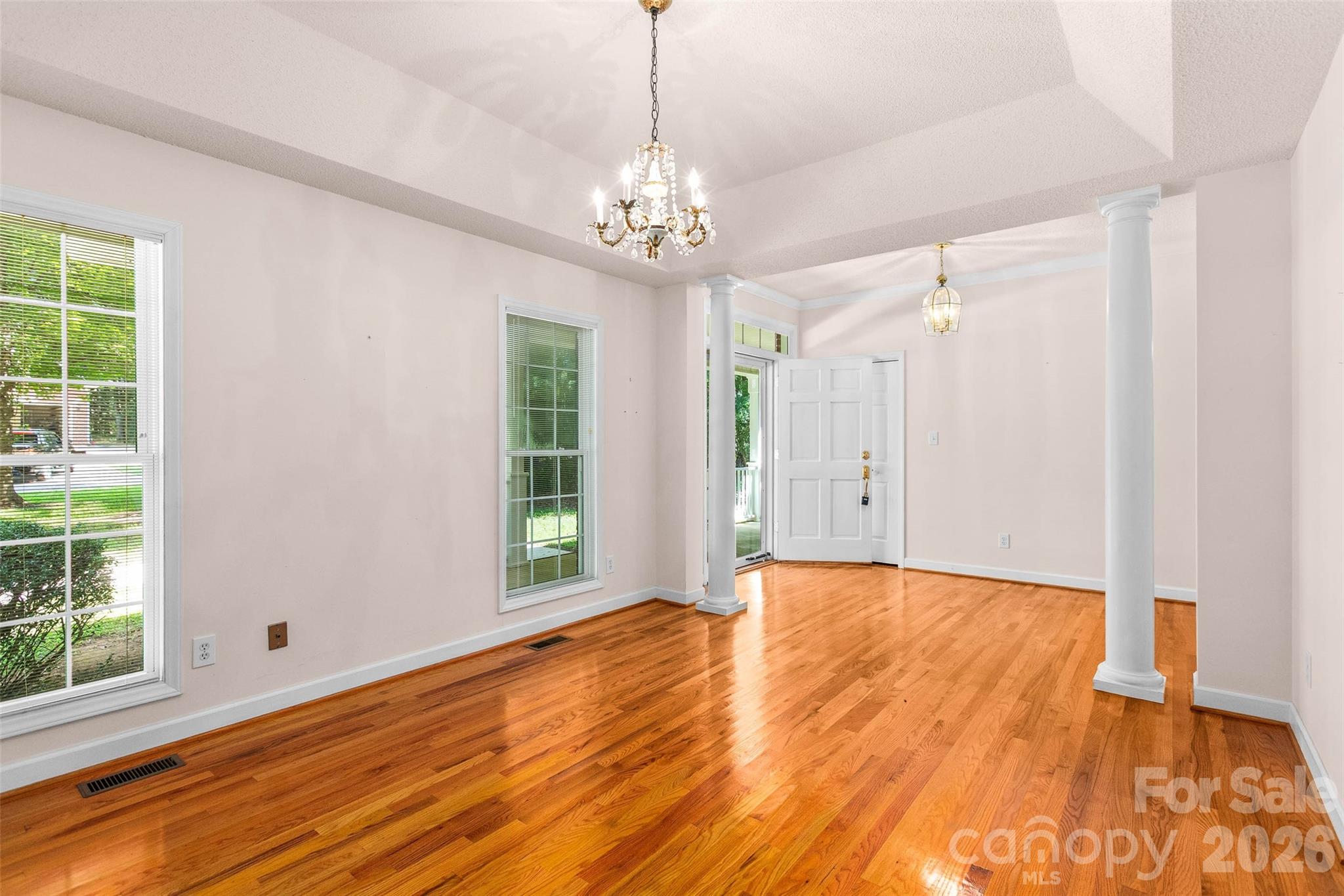 6756 Hawks Nest Lane Property Photo 7