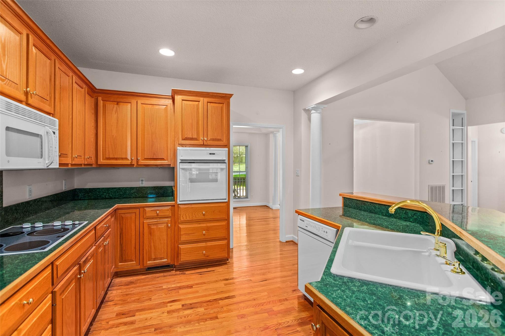 6756 Hawks Nest Lane Property Photo 14