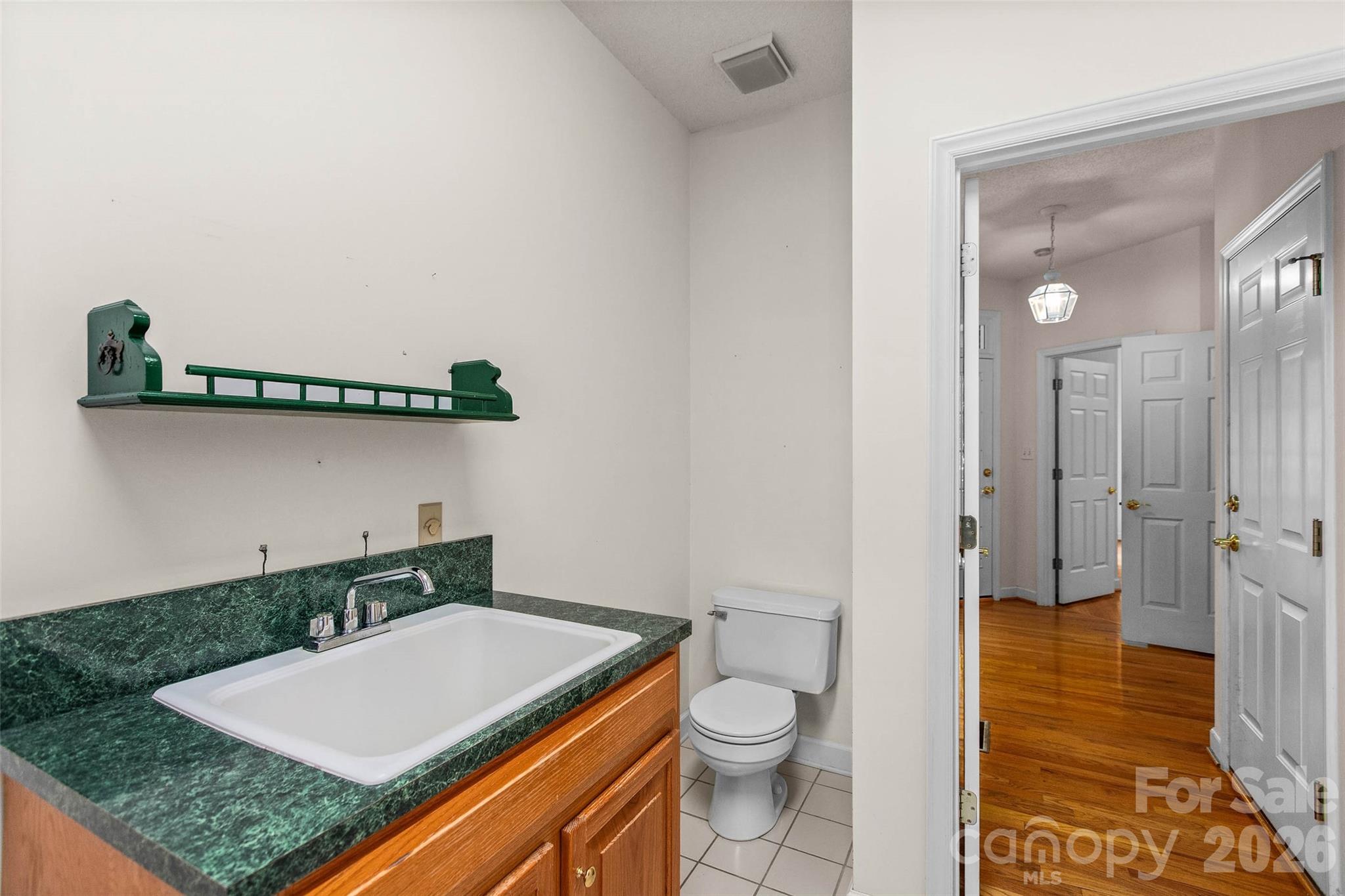 6756 Hawks Nest Lane Property Photo 20