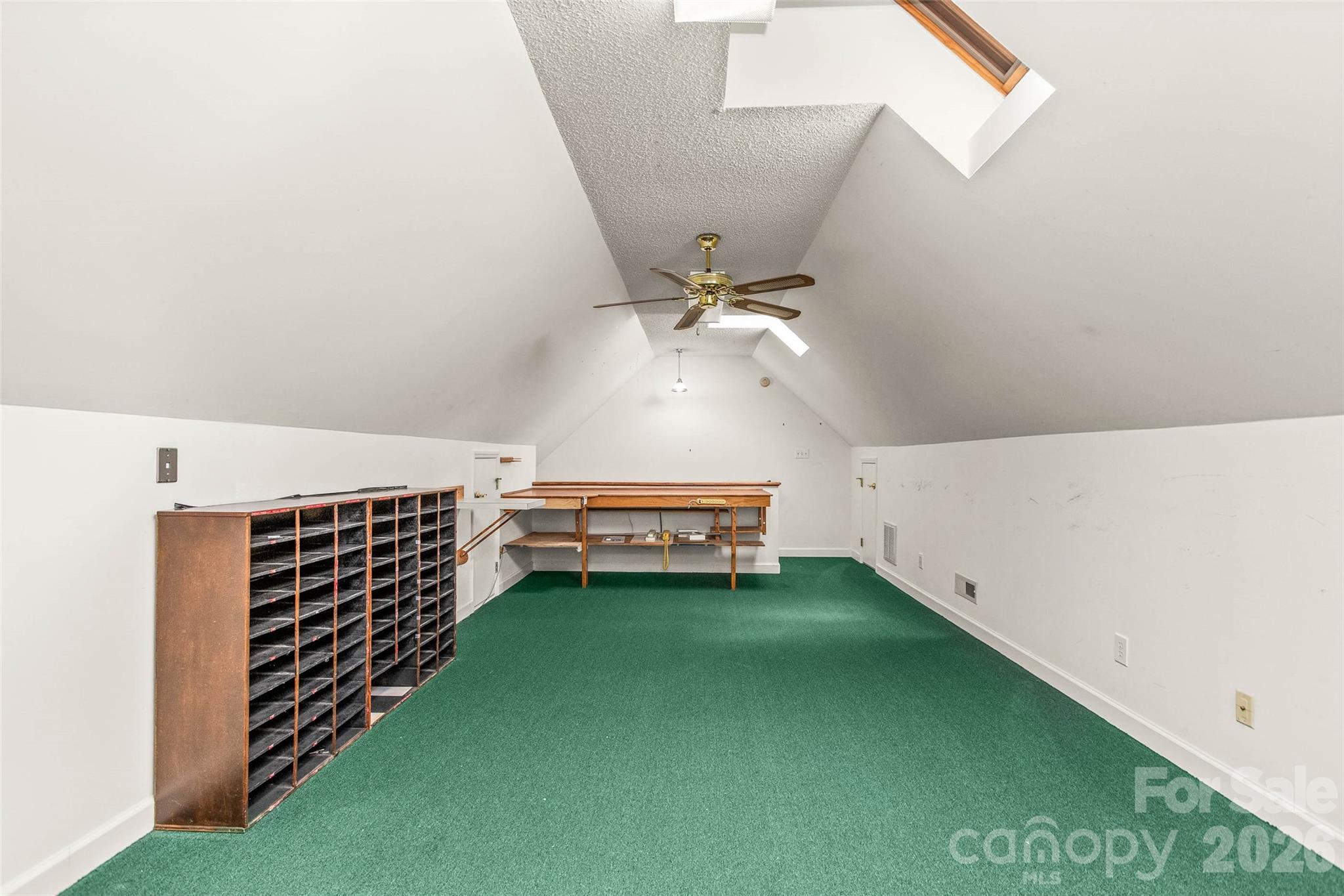6756 Hawks Nest Lane Property Photo 28