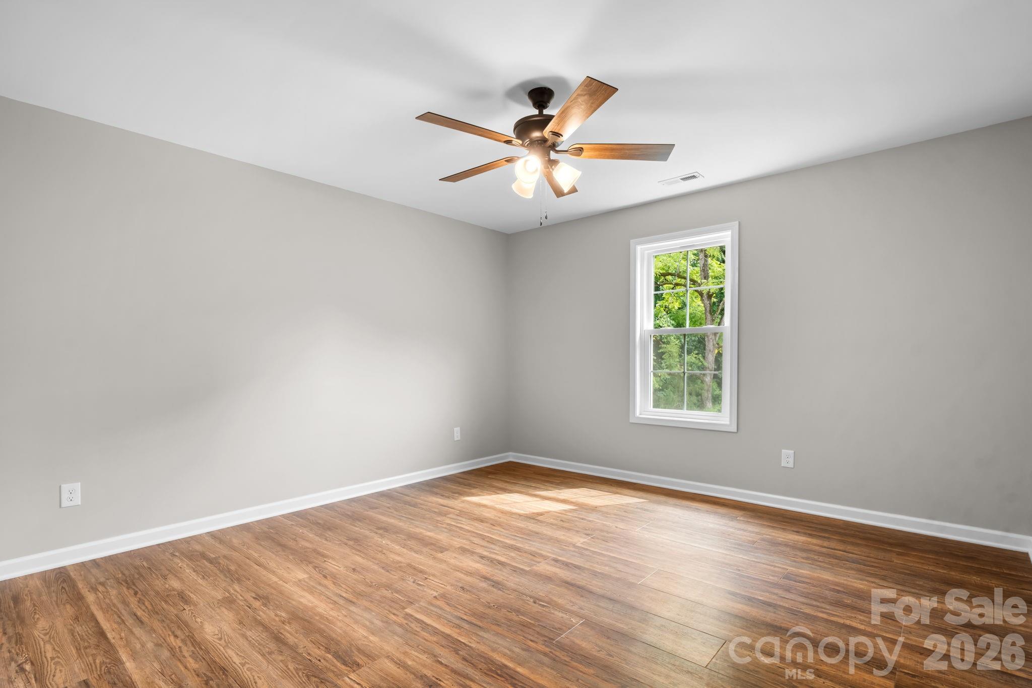 128 Buck Shoals Circle Property Photo 13