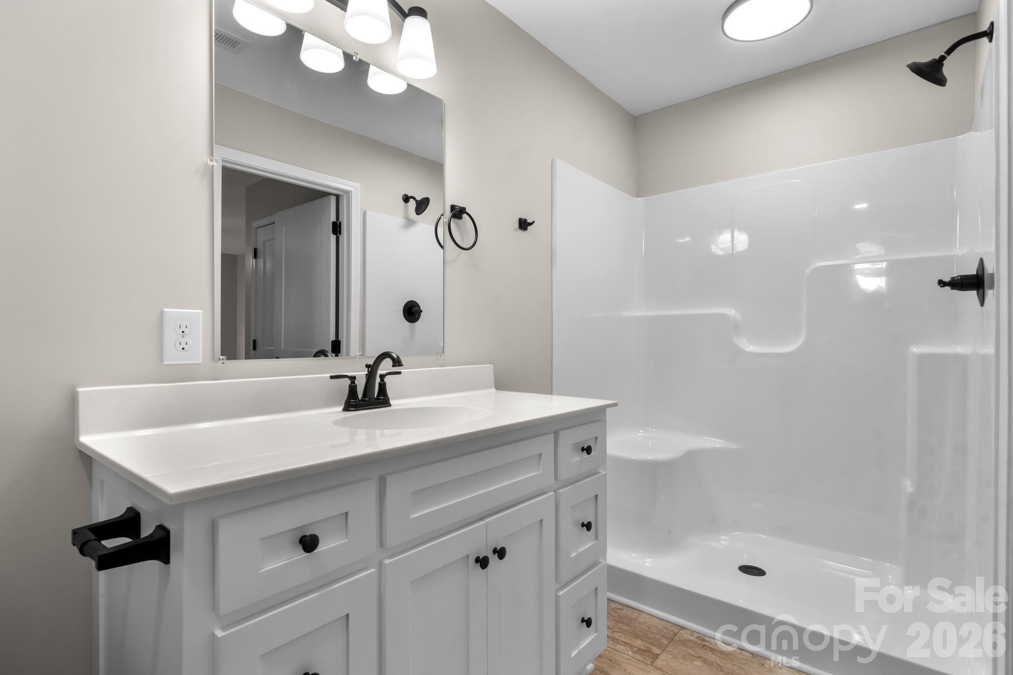 128 Buck Shoals Circle Property Photo 14