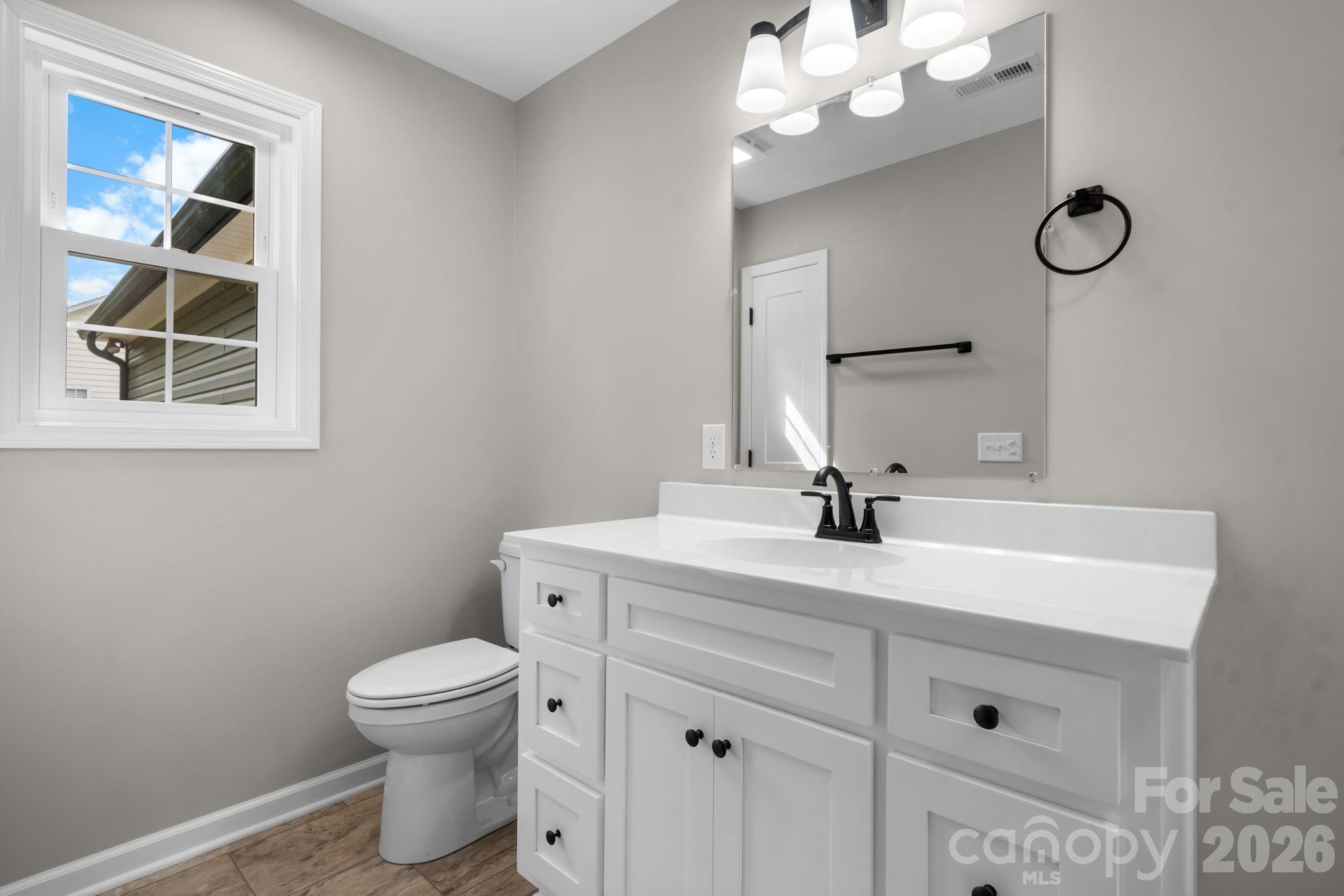 128 Buck Shoals Circle Property Photo 15