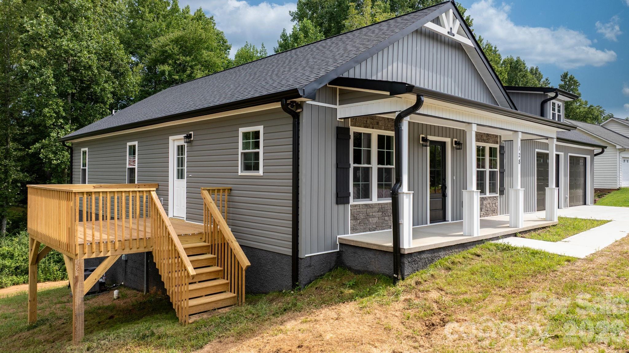 128 Buck Shoals Circle Property Photo 28