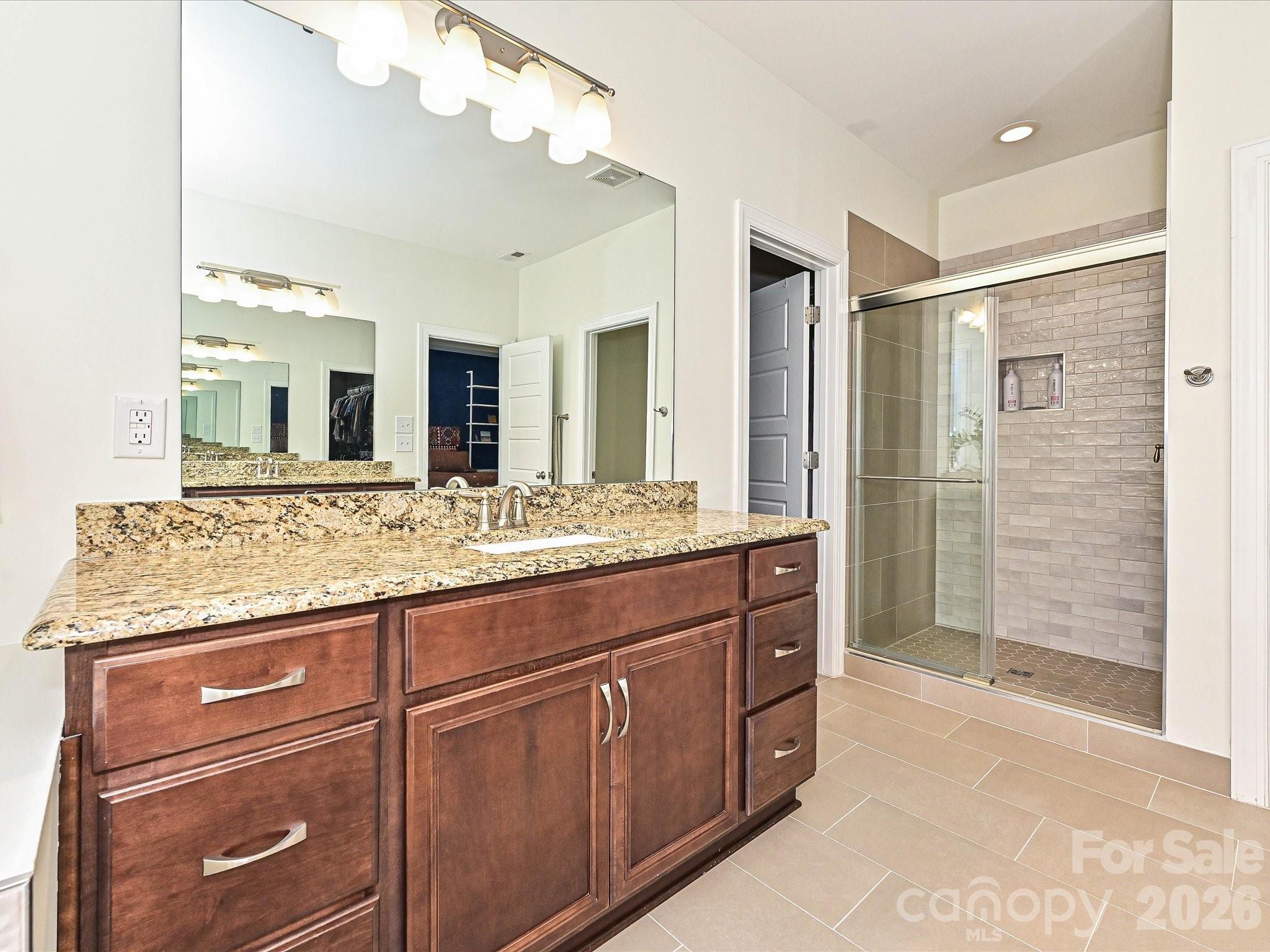 20032 Northport Drive Property Photo 29