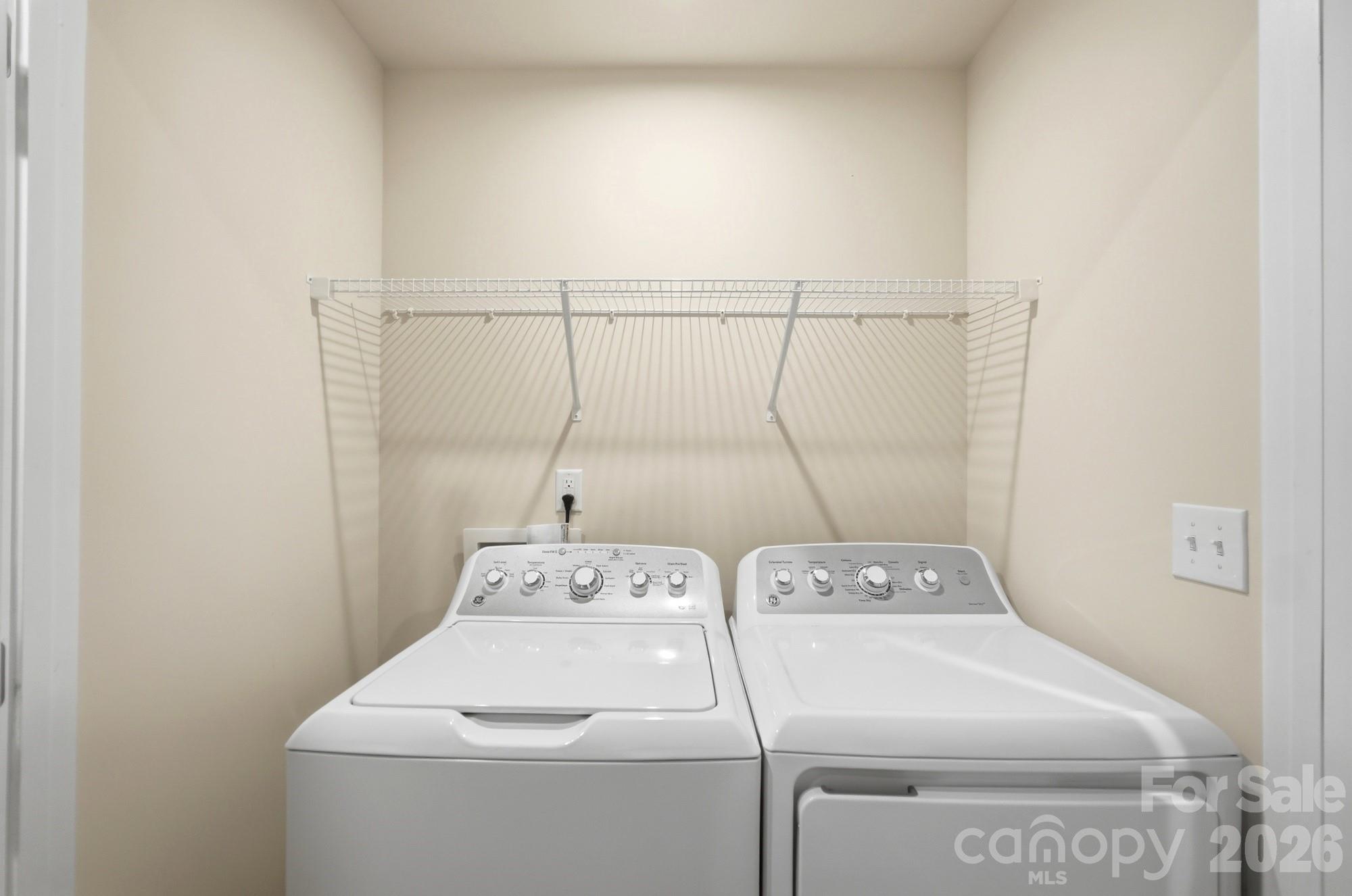 2037 Stephens Farm Drive Property Photo 15