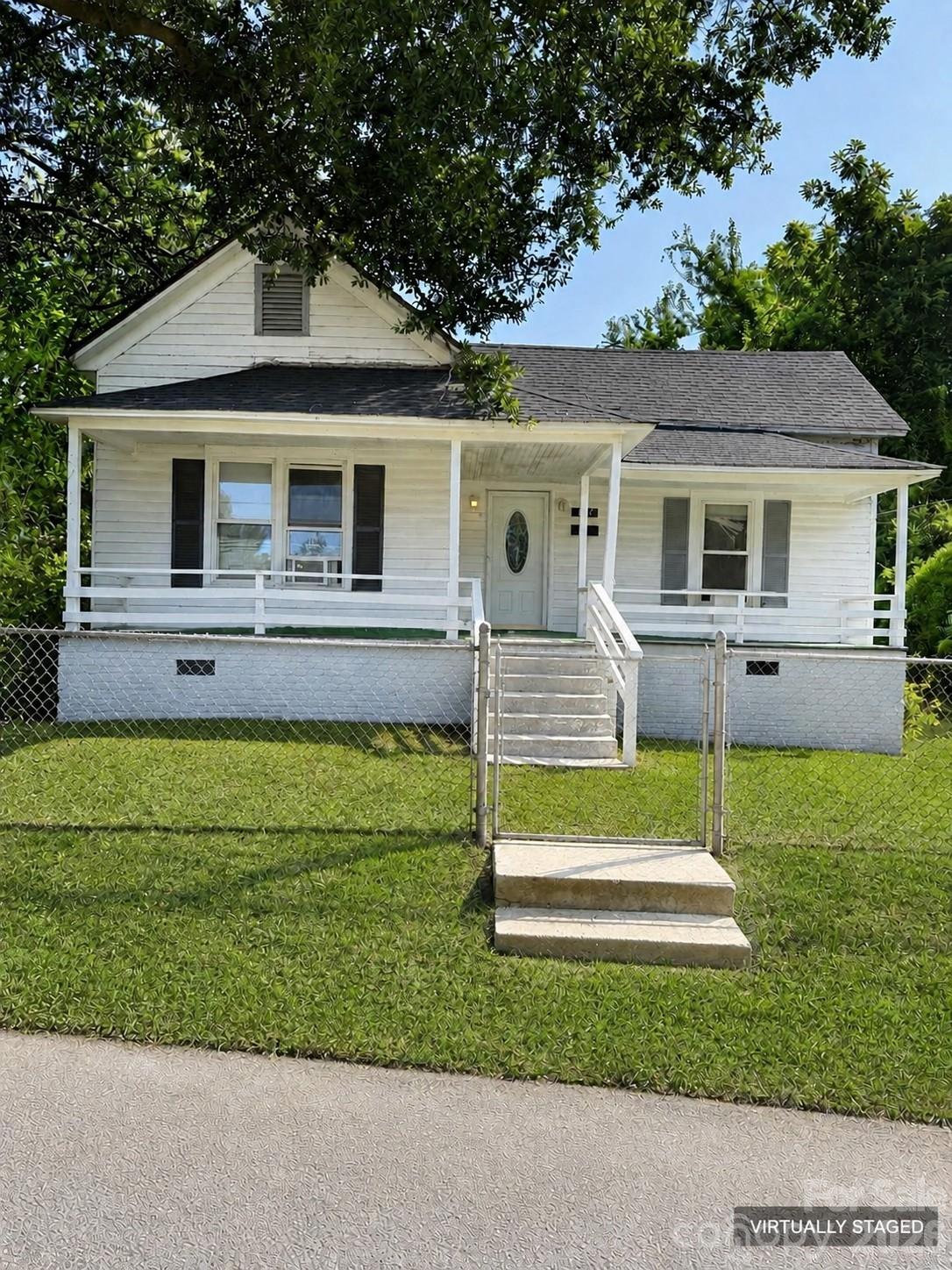953 14th Street Property Photo 2