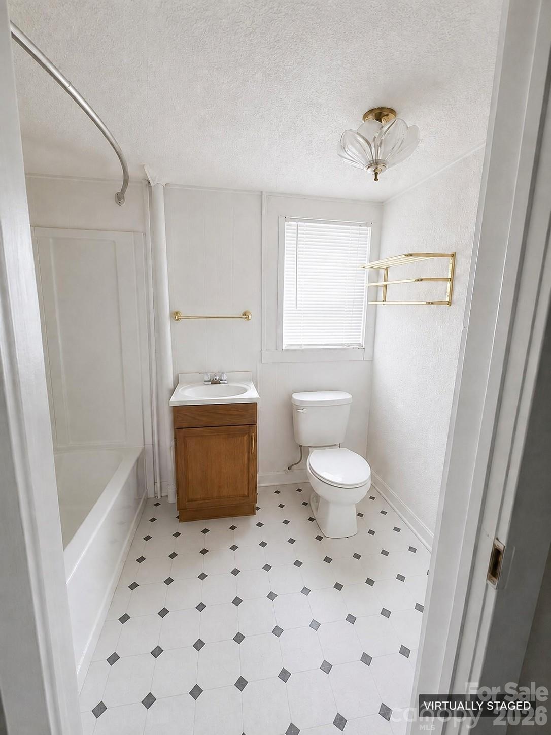 953 14th Street Property Photo 8