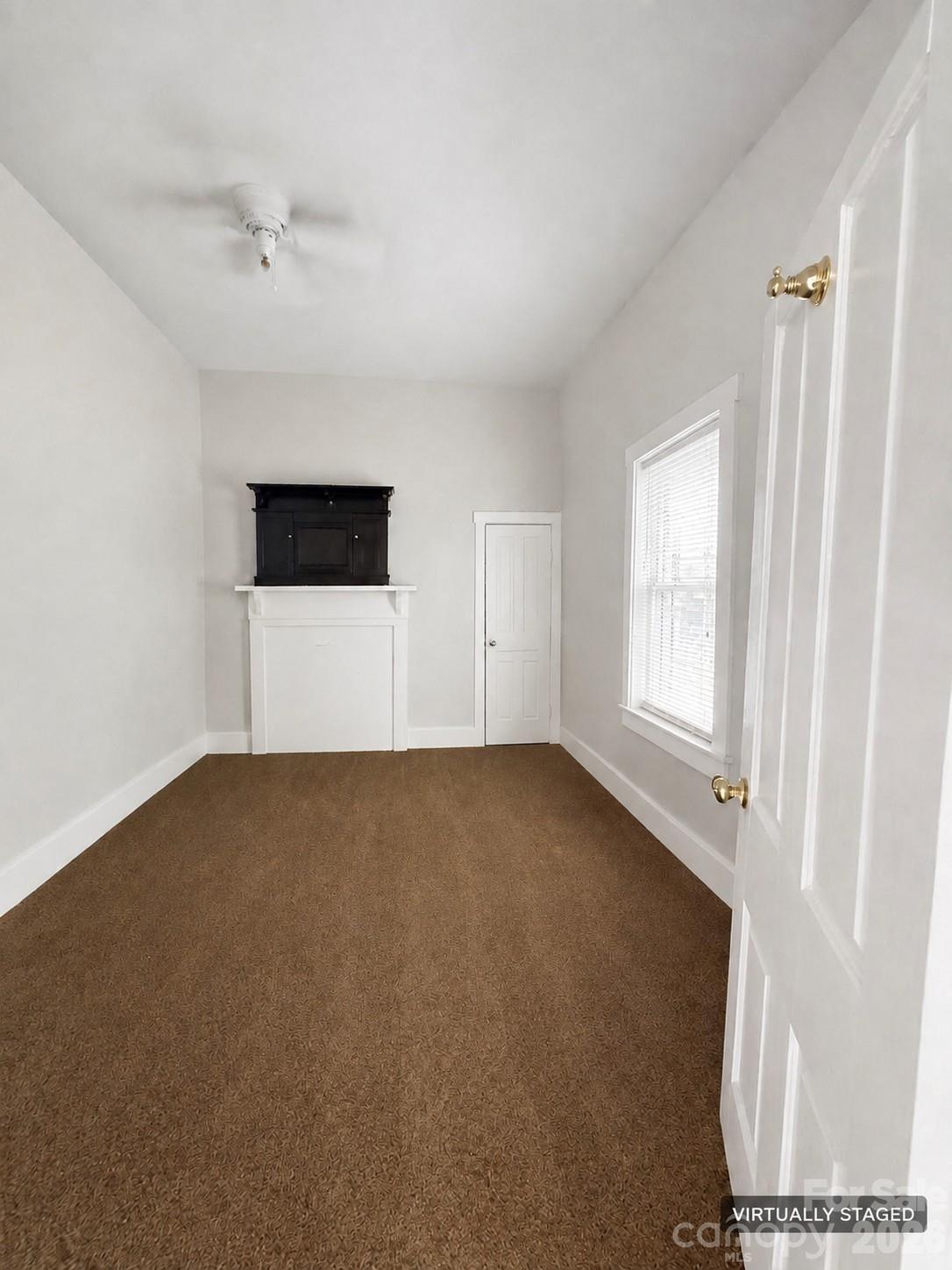 953 14th Street Property Photo 11