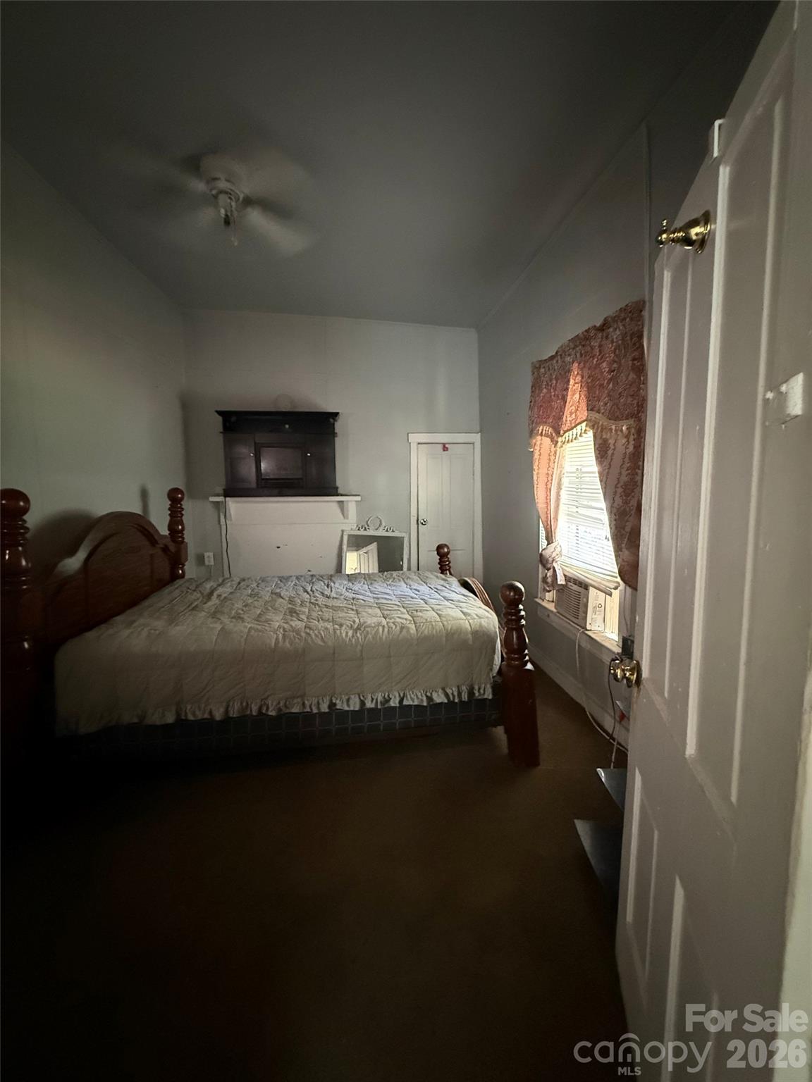 953 14th Street Property Photo 12