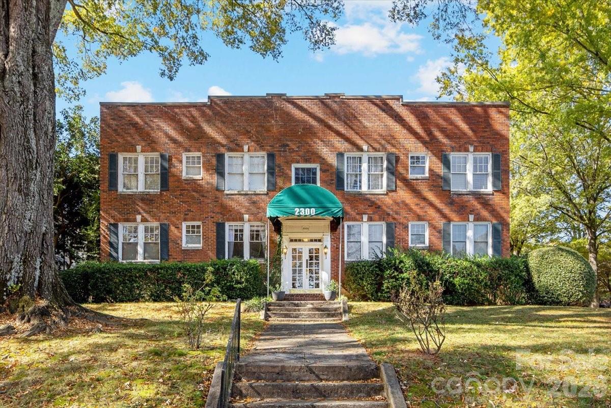 2300 Roswell Avenue 1 Property Photo 1