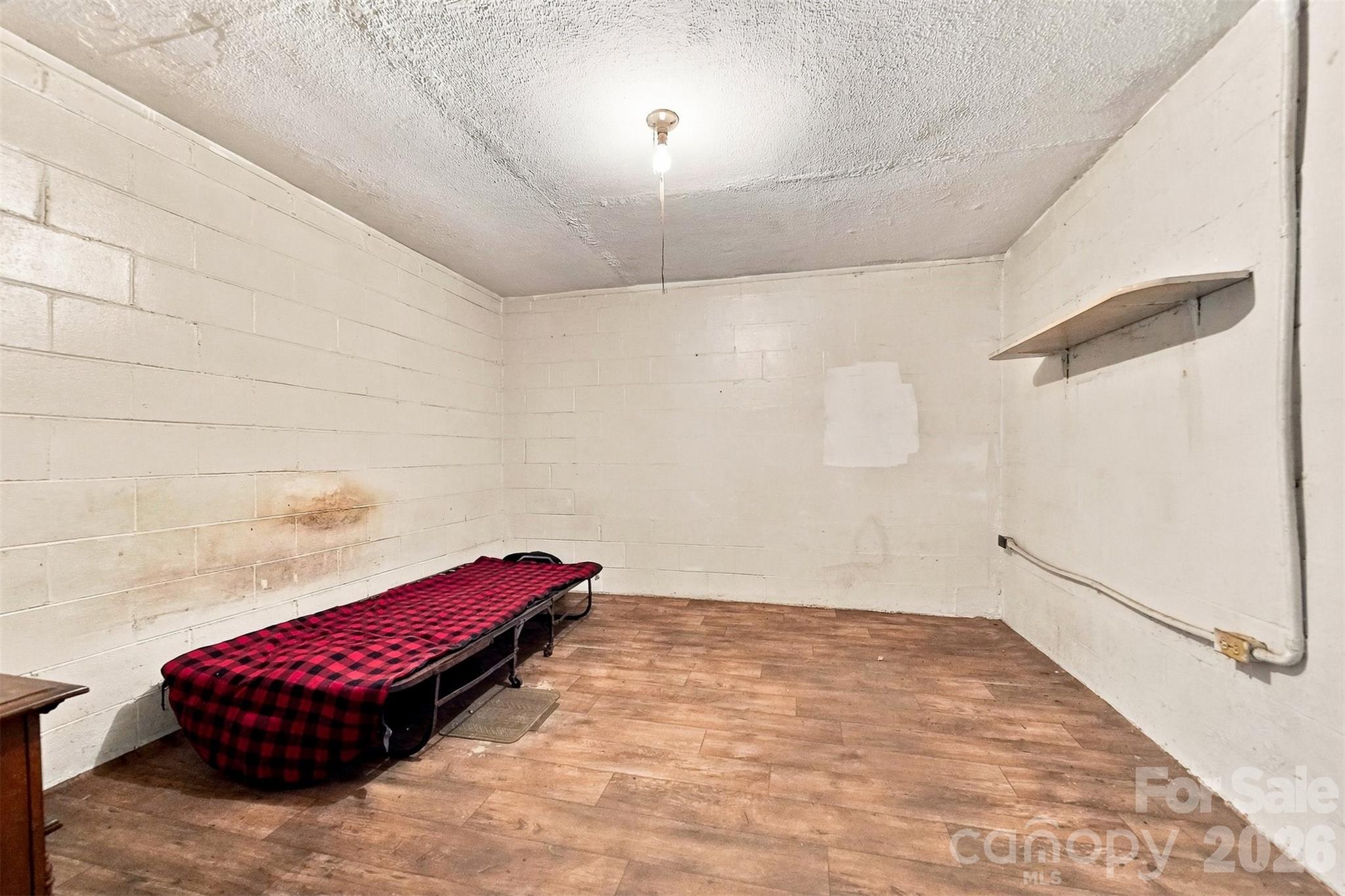 100 Refour Road Property Photo 11