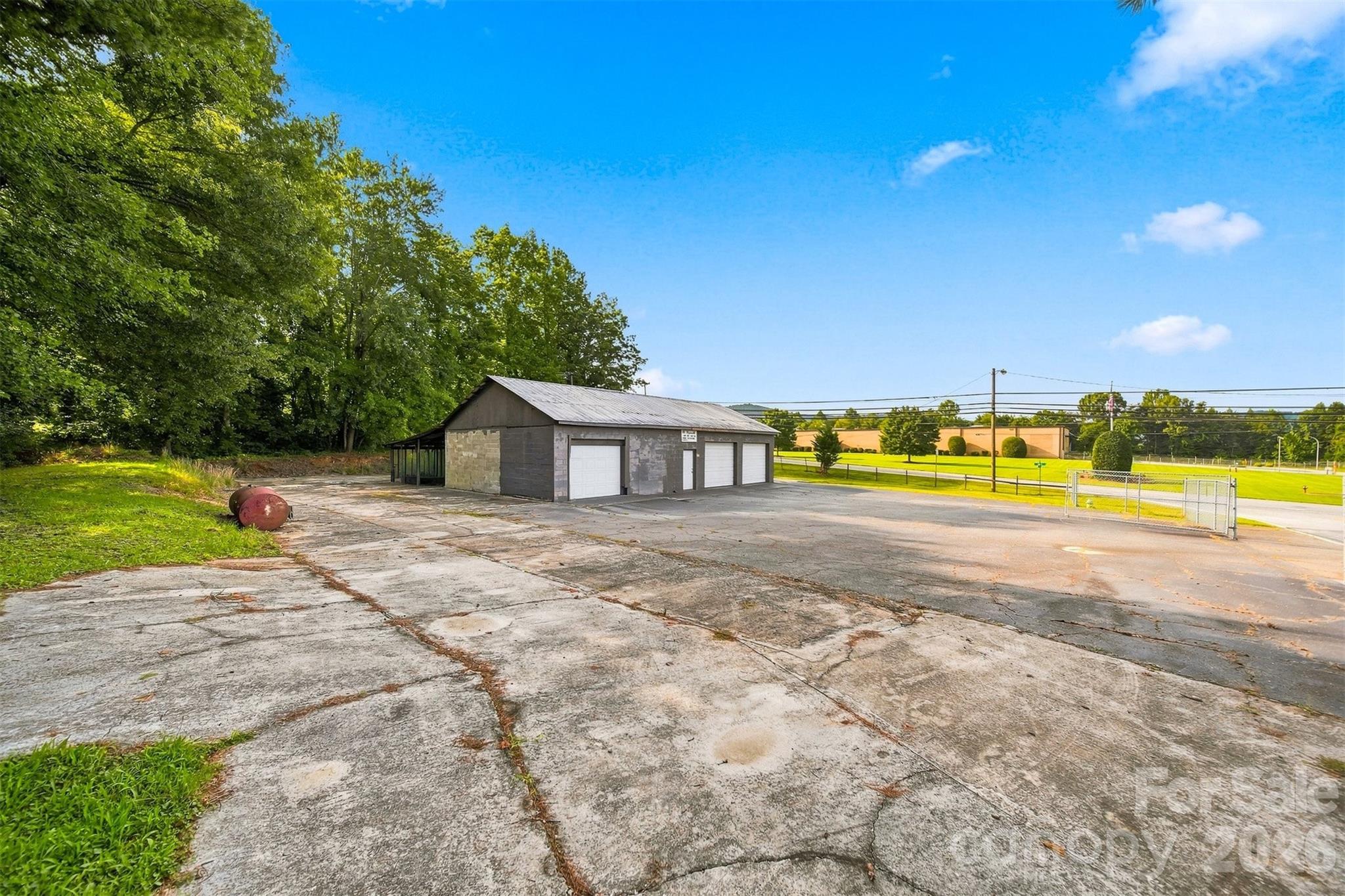 100 Refour Road Property Photo 25