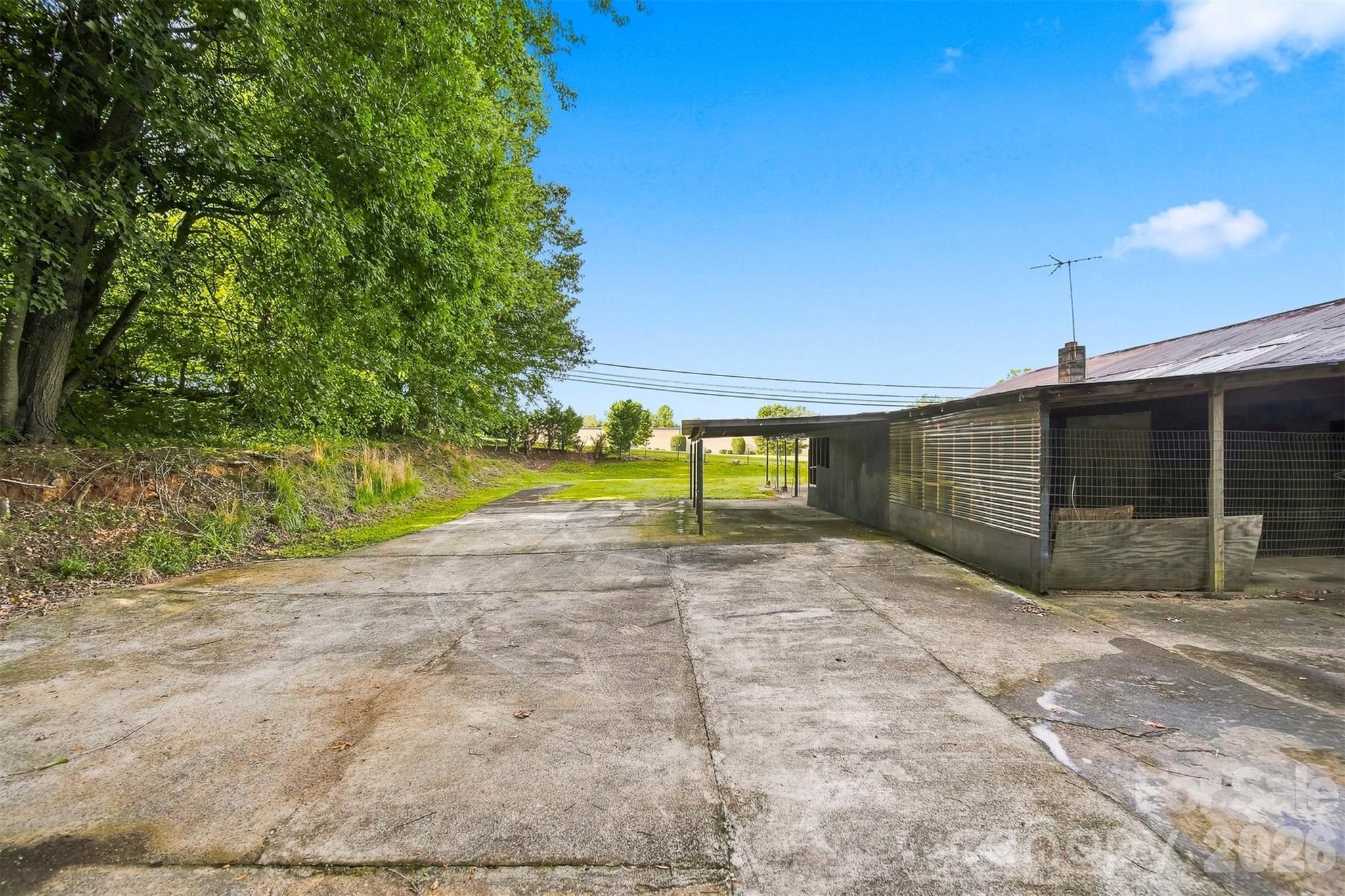 100 Refour Road Property Photo 31