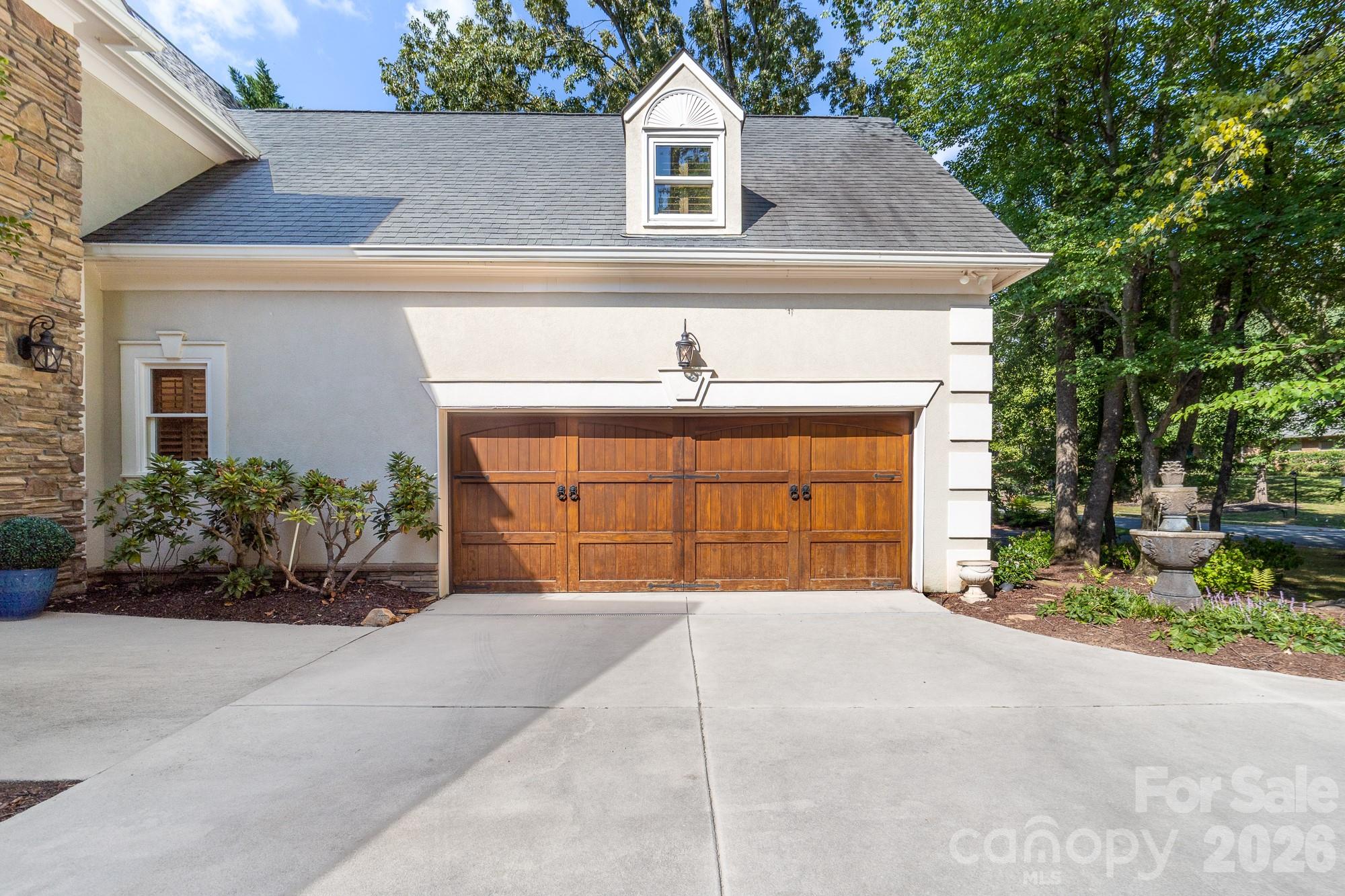21300 Blakely Shores Drive Property Photo 3