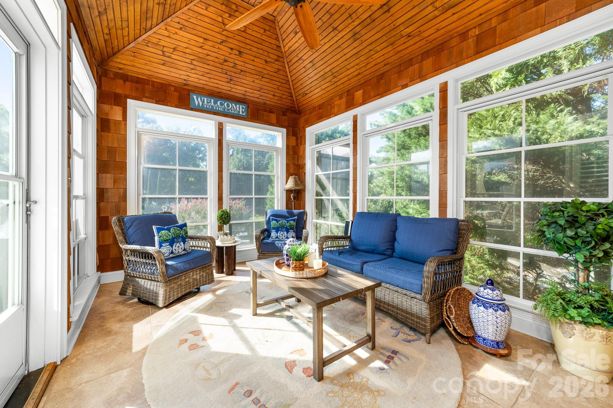 21300 Blakely Shores Drive Property Photo 14