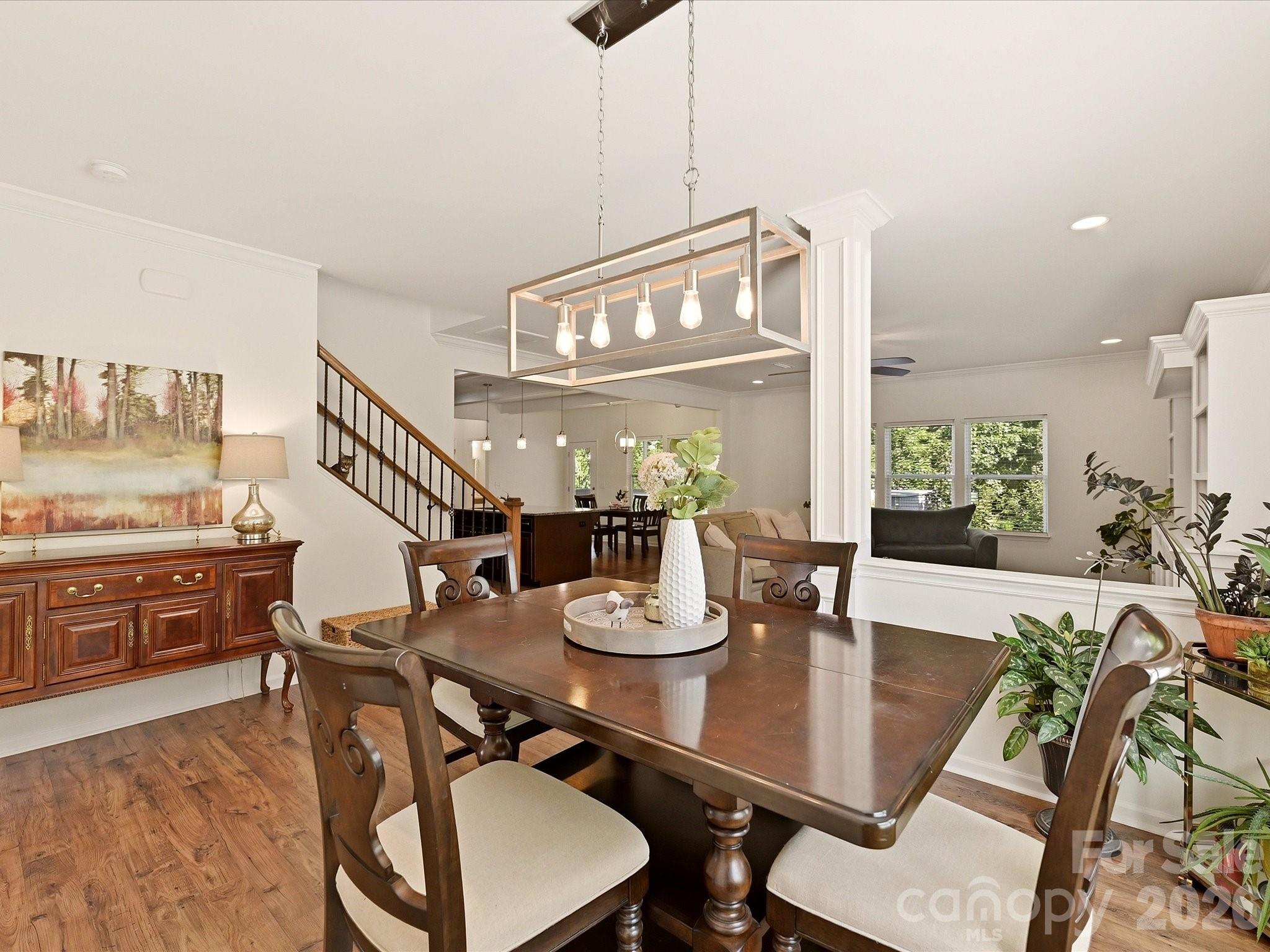 1104 Bassett Way Property Photo 6