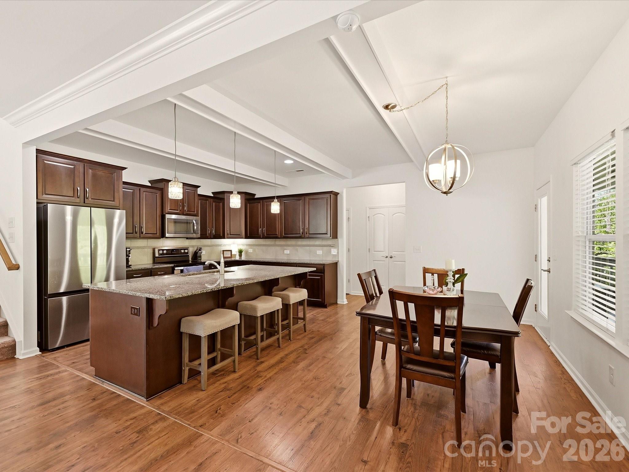 1104 Bassett Way Property Photo 9