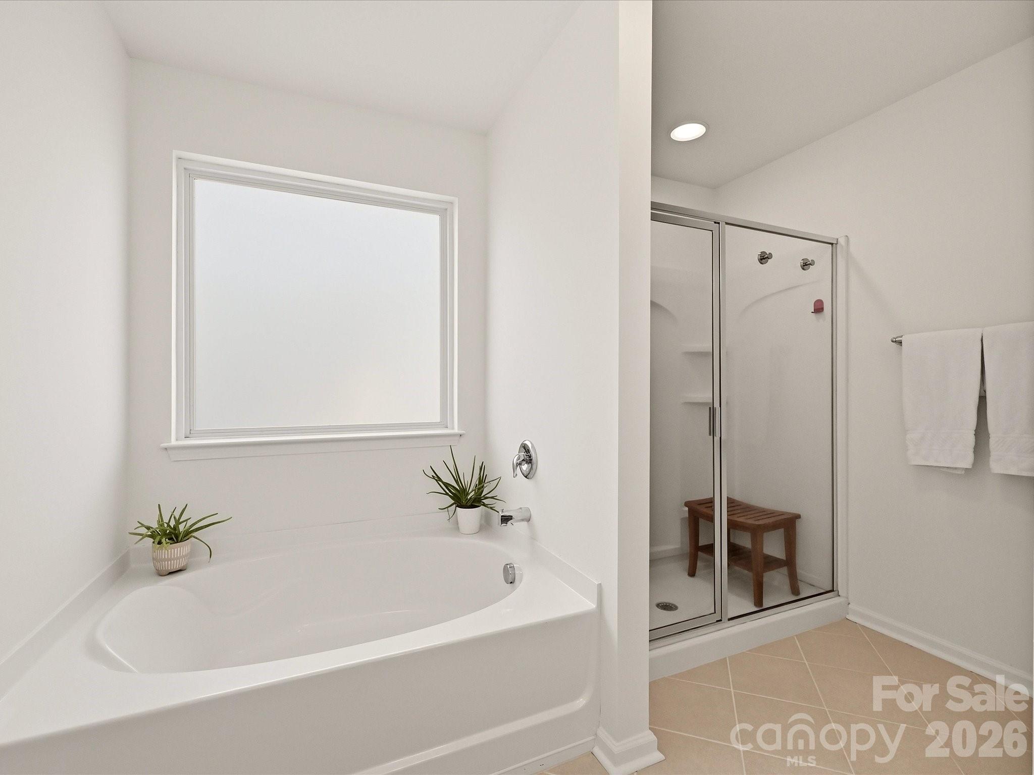 1104 Bassett Way Property Photo 22