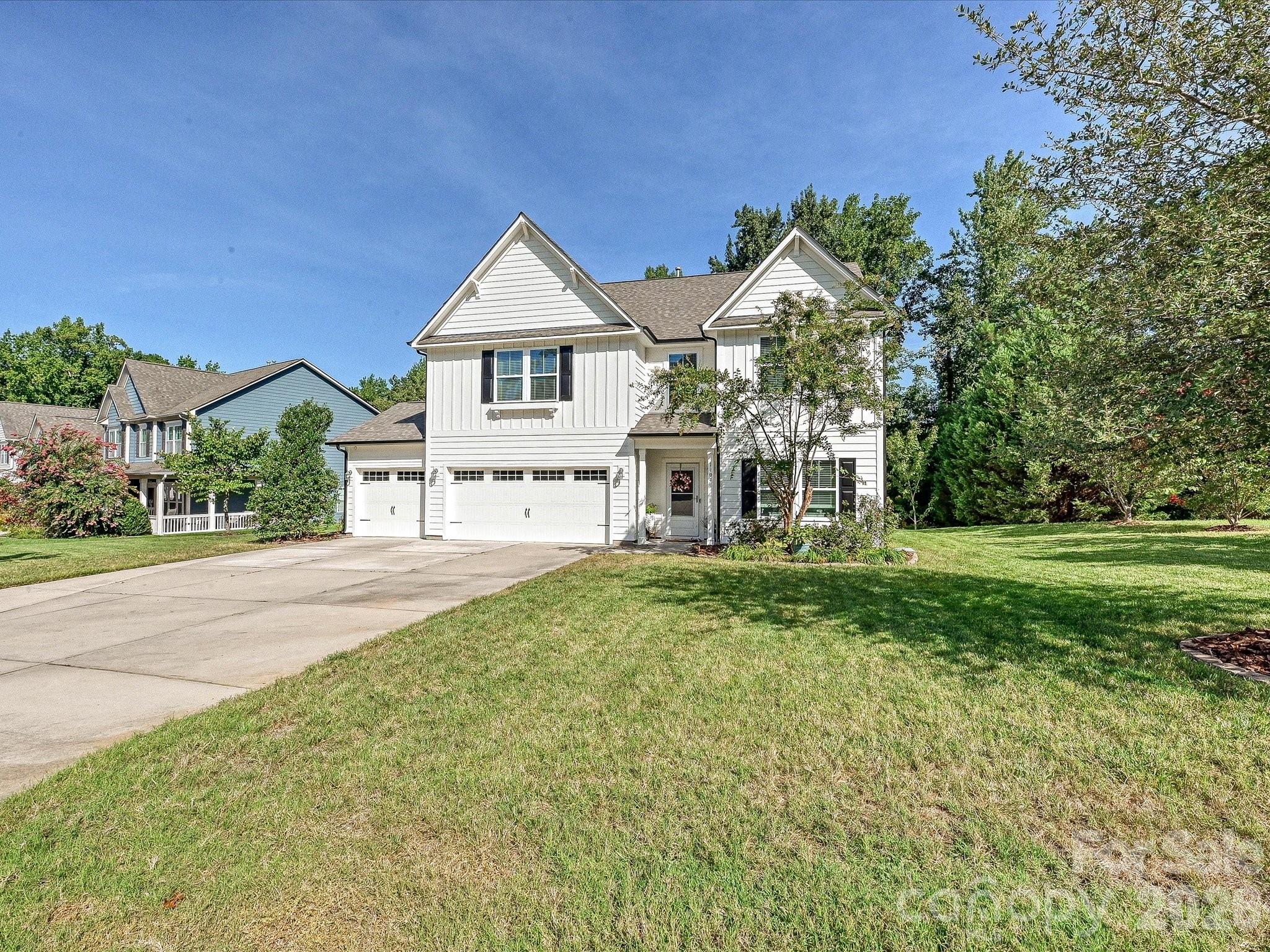 1104 Bassett Way Property Photo 40