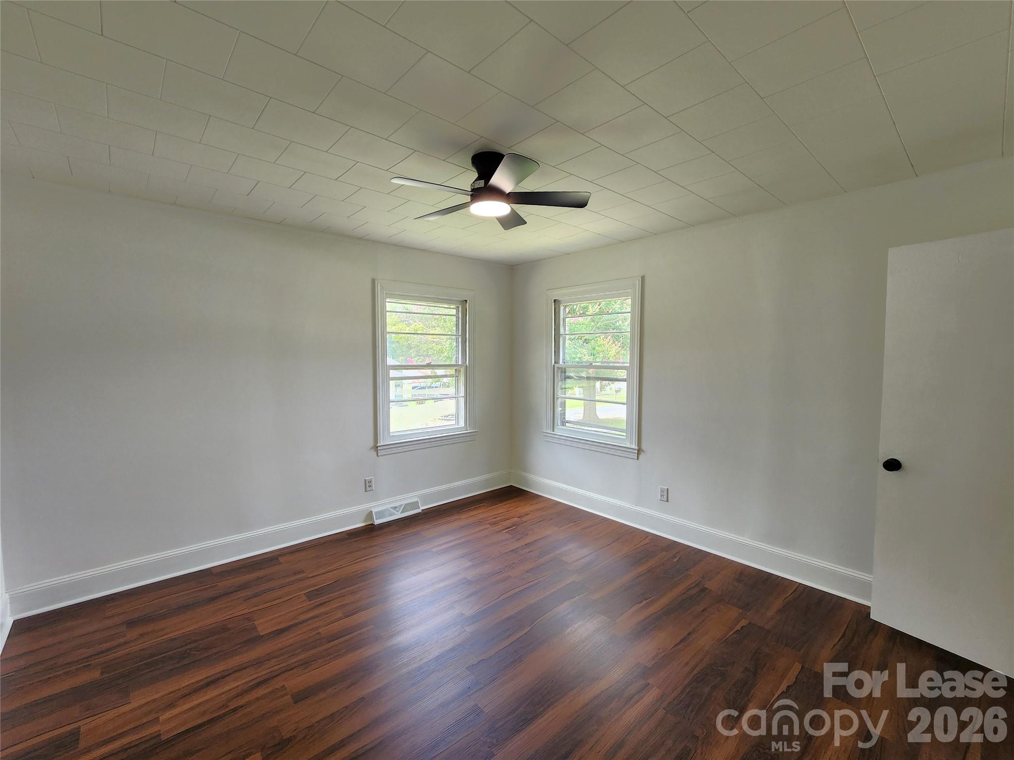 1208 N Juniper Avenue Property Photo 7