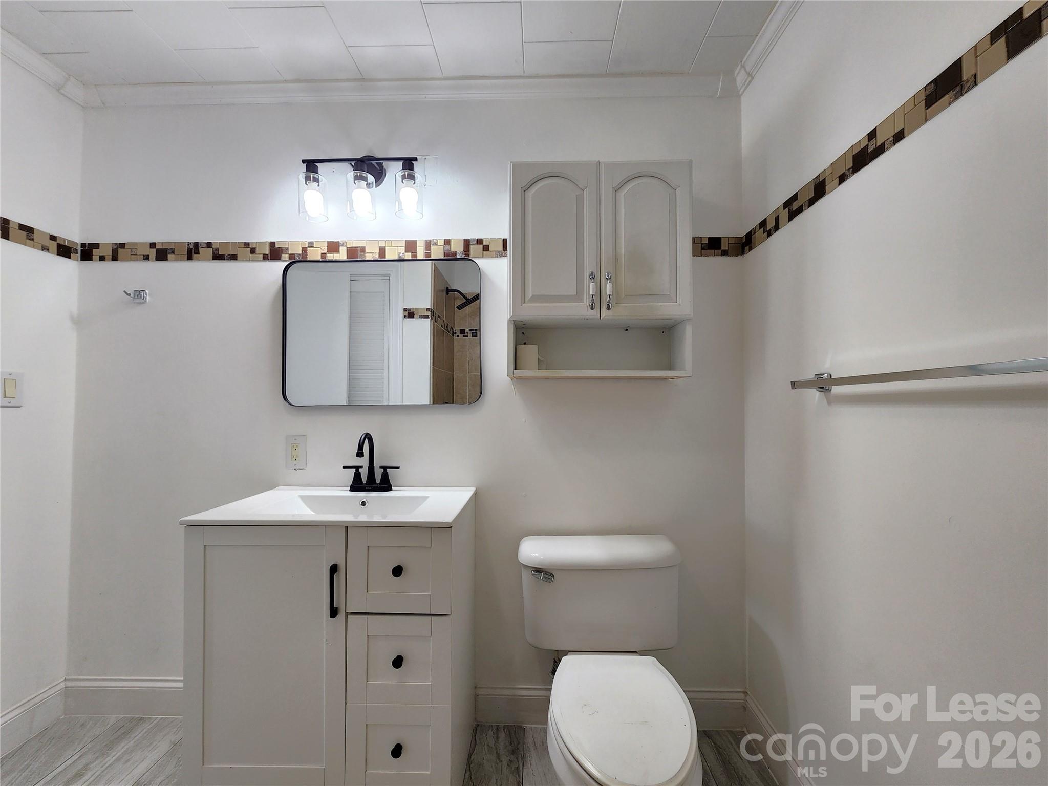 1208 N Juniper Avenue Property Photo 9