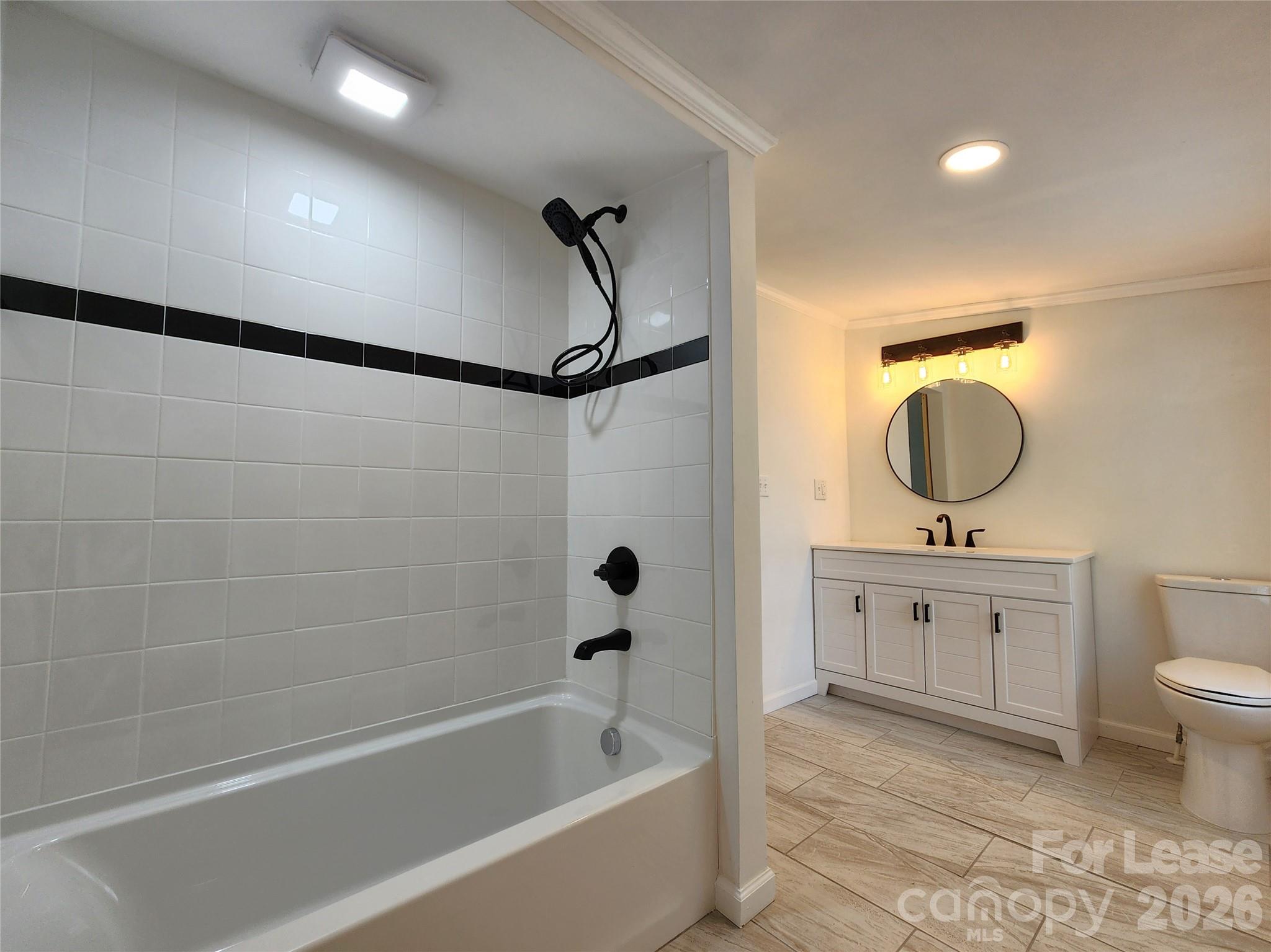 1208 N Juniper Avenue Property Photo 14