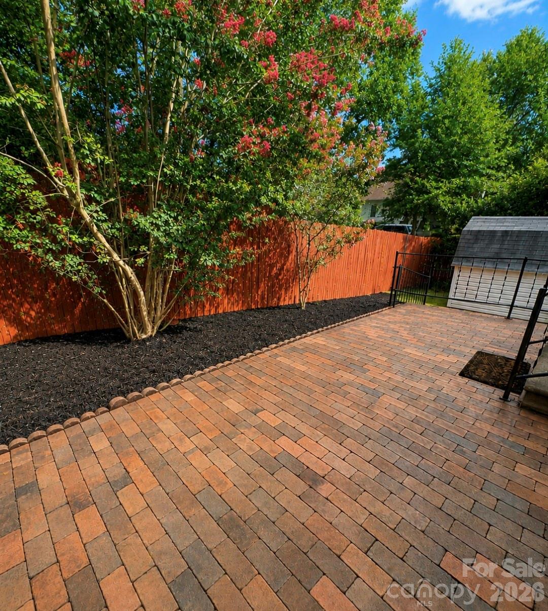 602 Evelyn Avenue Property Photo 5