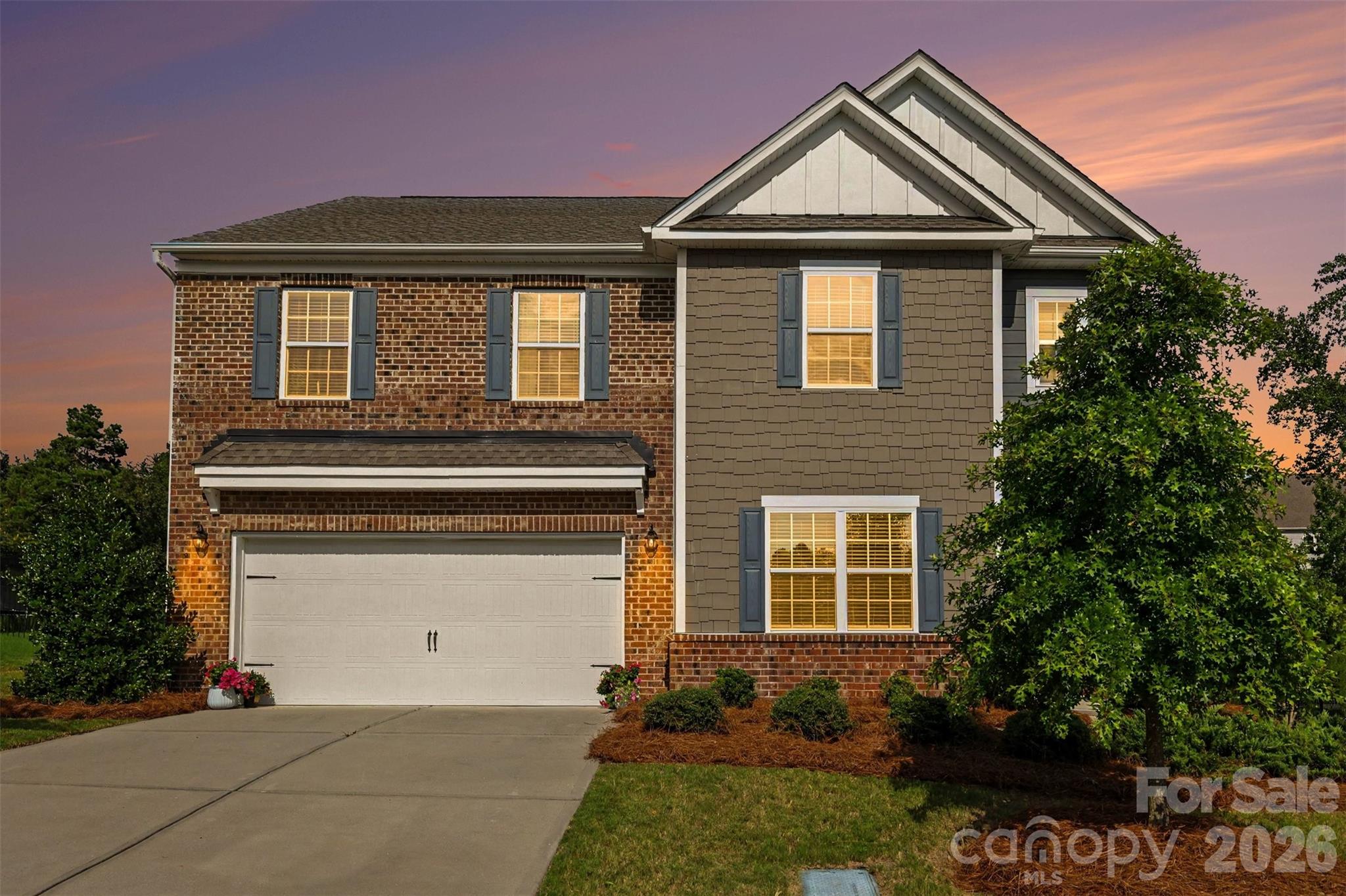 16823 Cozy Cove Road Property Photo 3