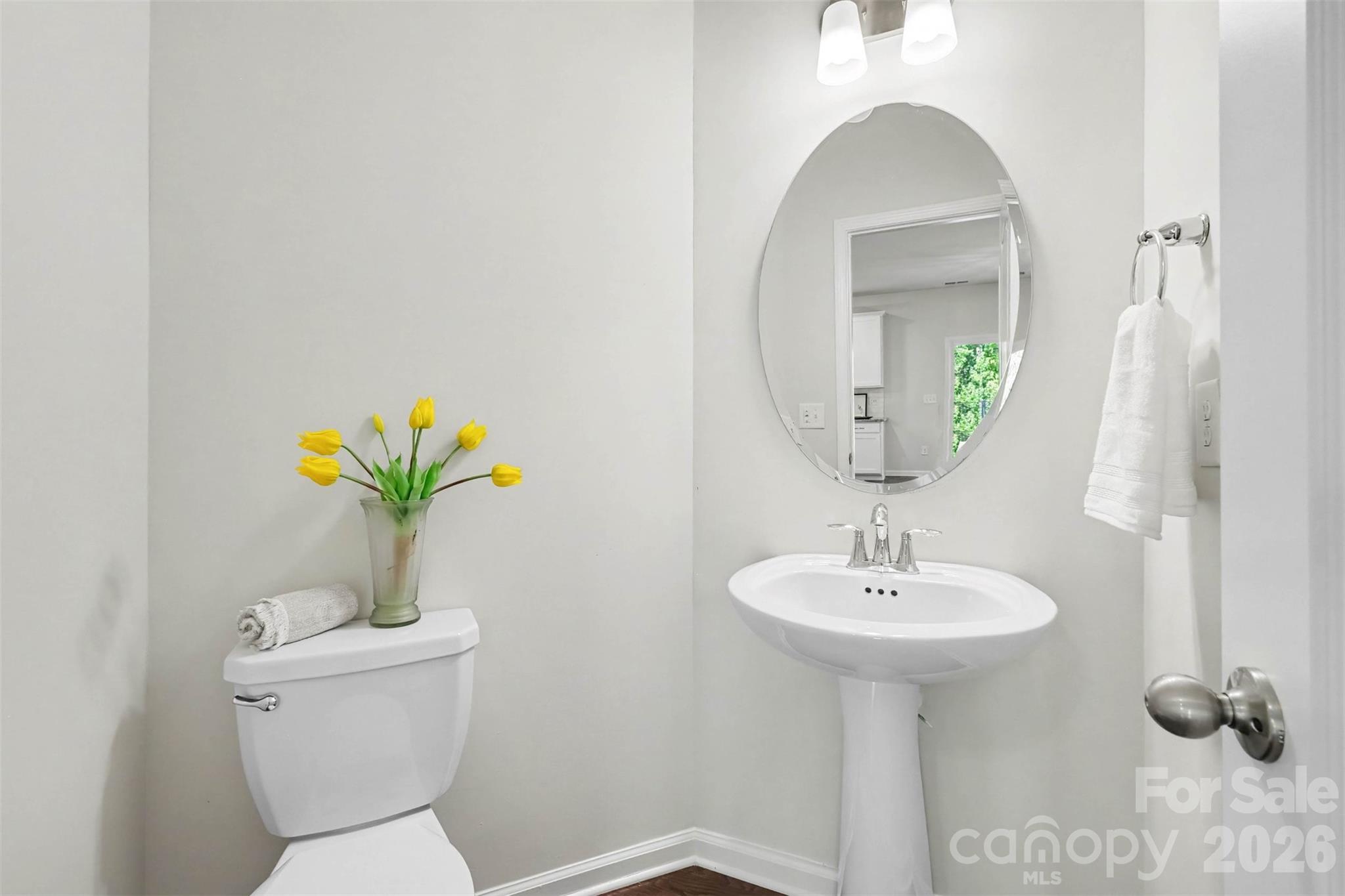 16823 Cozy Cove Road Property Photo 14