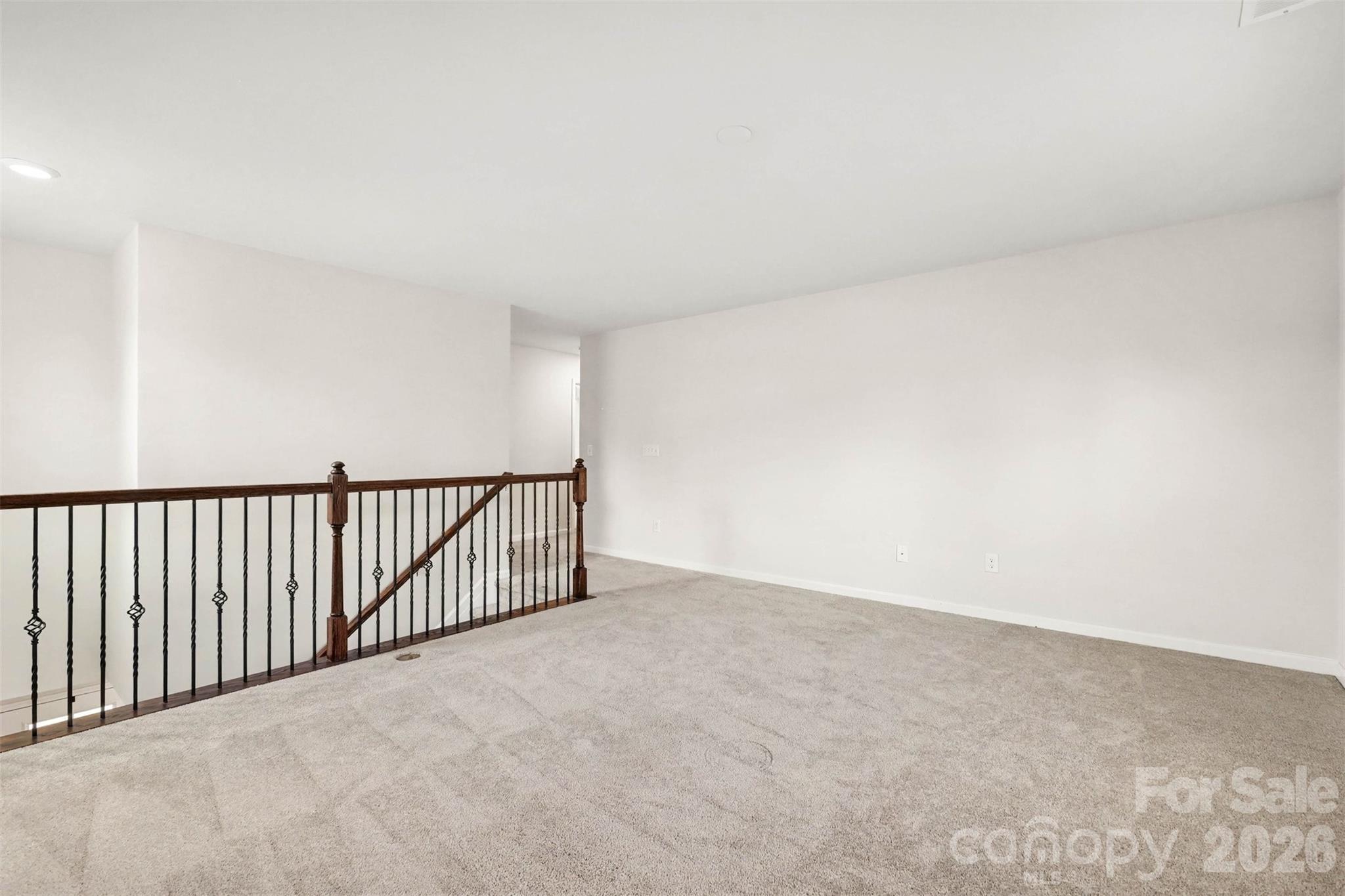 16823 Cozy Cove Road Property Photo 16