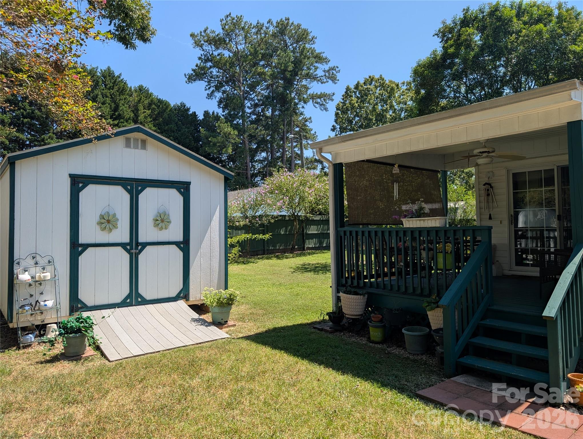 406 N Kimmons Street Property Photo 5