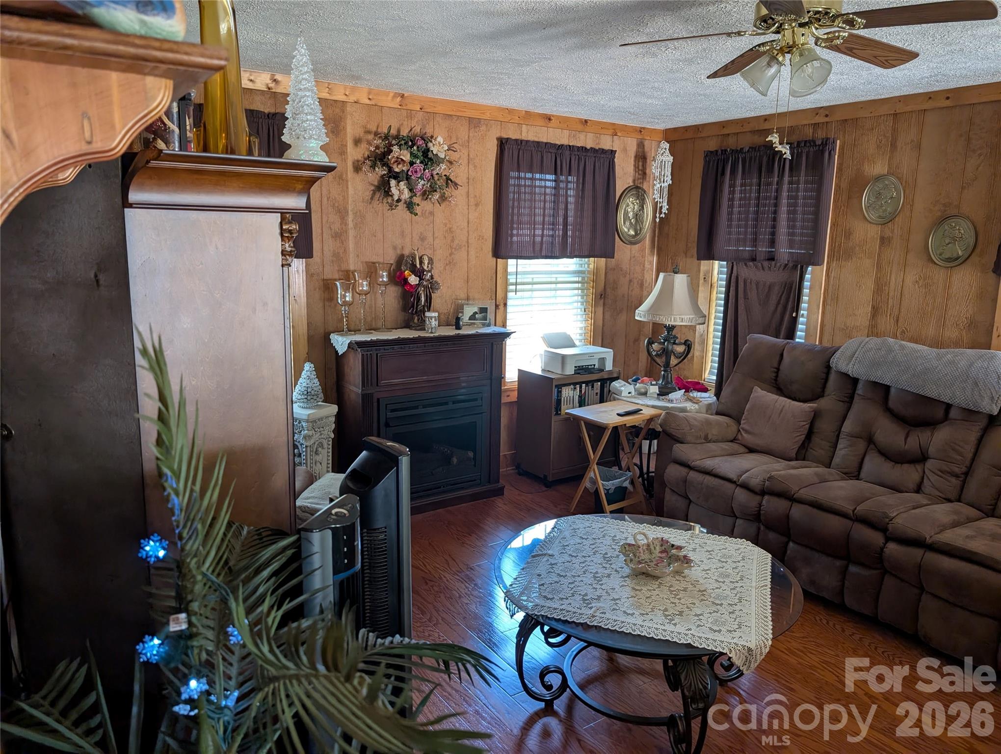 406 N Kimmons Street Property Photo 21