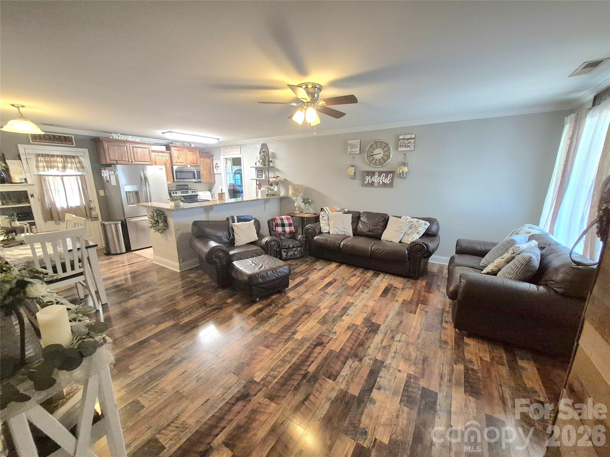 1637 Riverview Road Property Photo 7