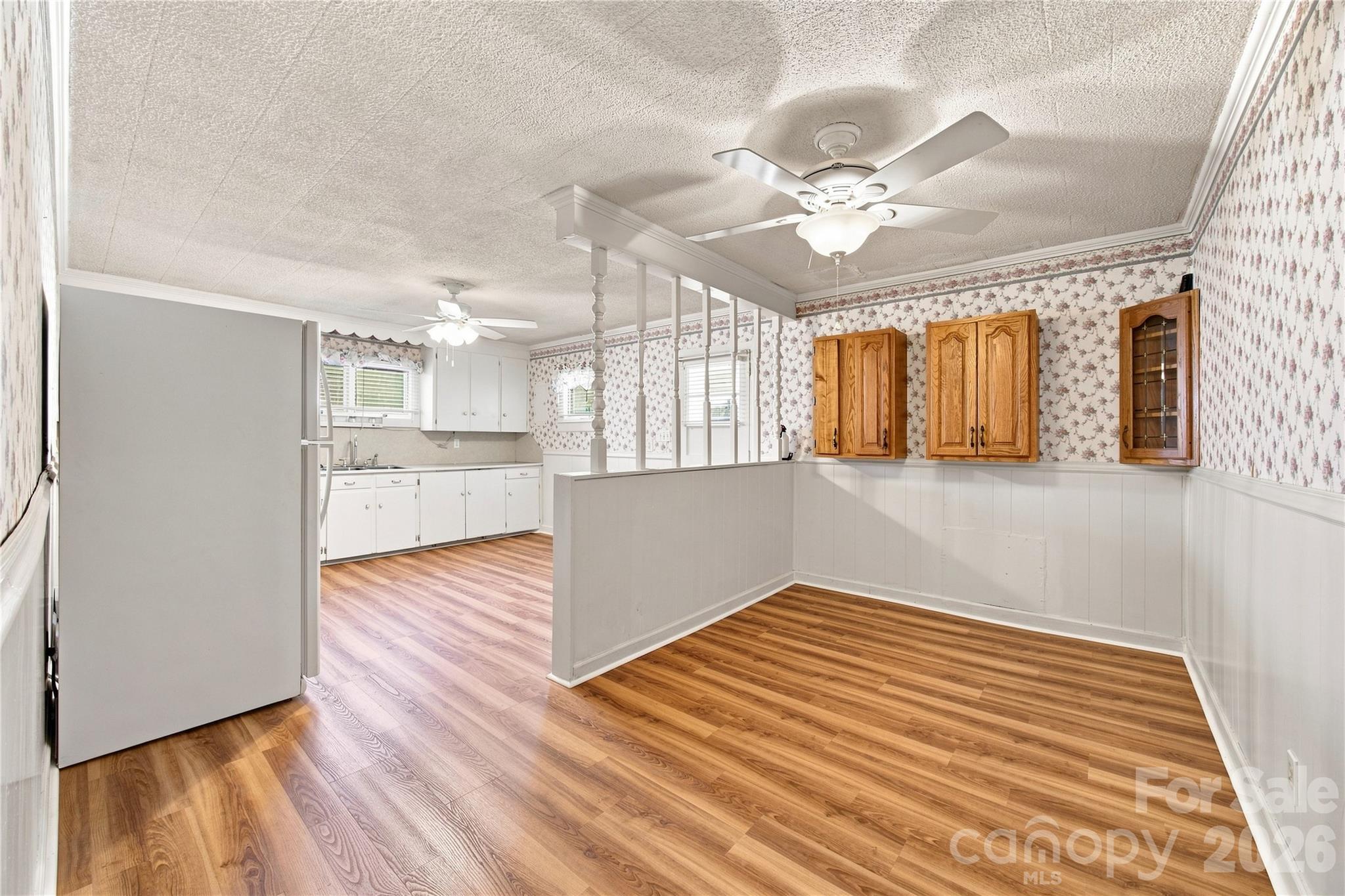 2424 Griffith Road Property Photo 14