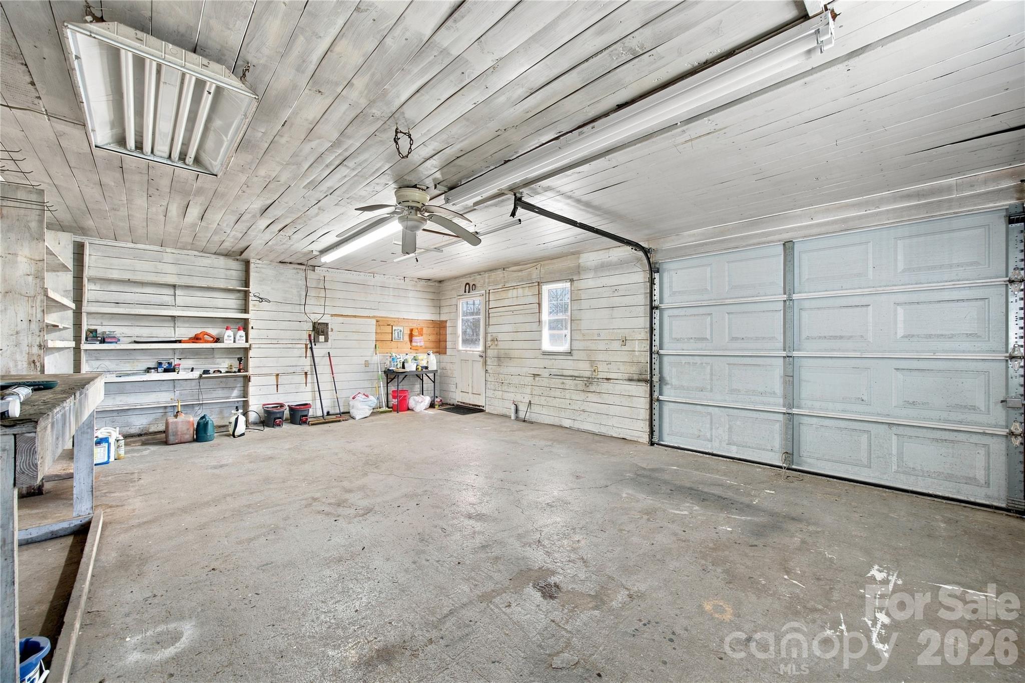 2424 Griffith Road Property Photo 31