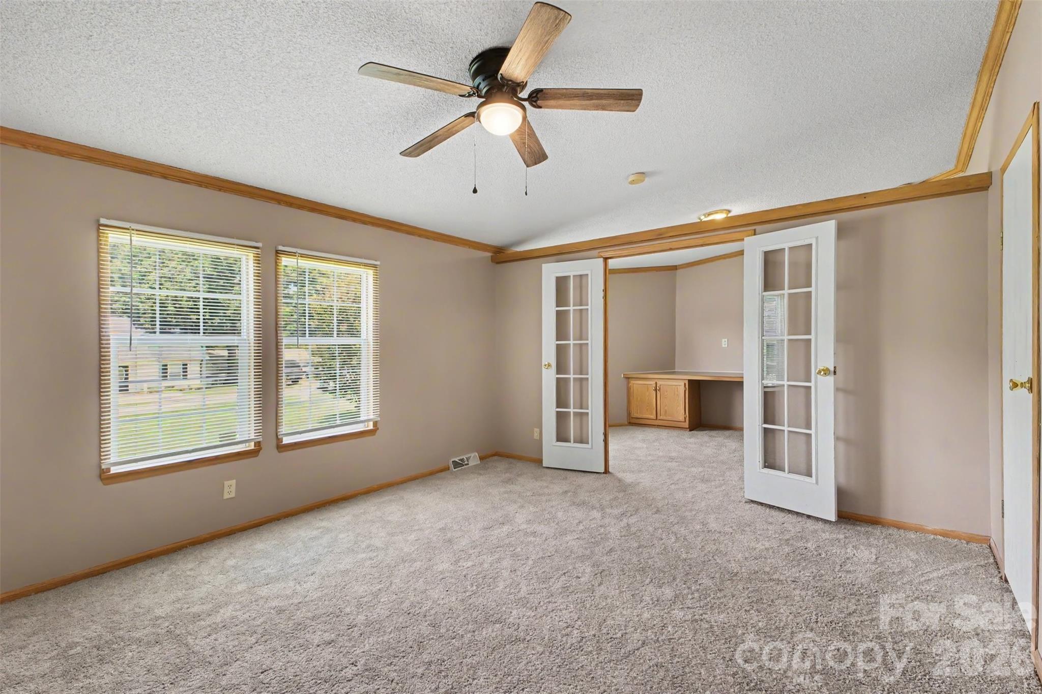 373 Laney Street Property Photo 14