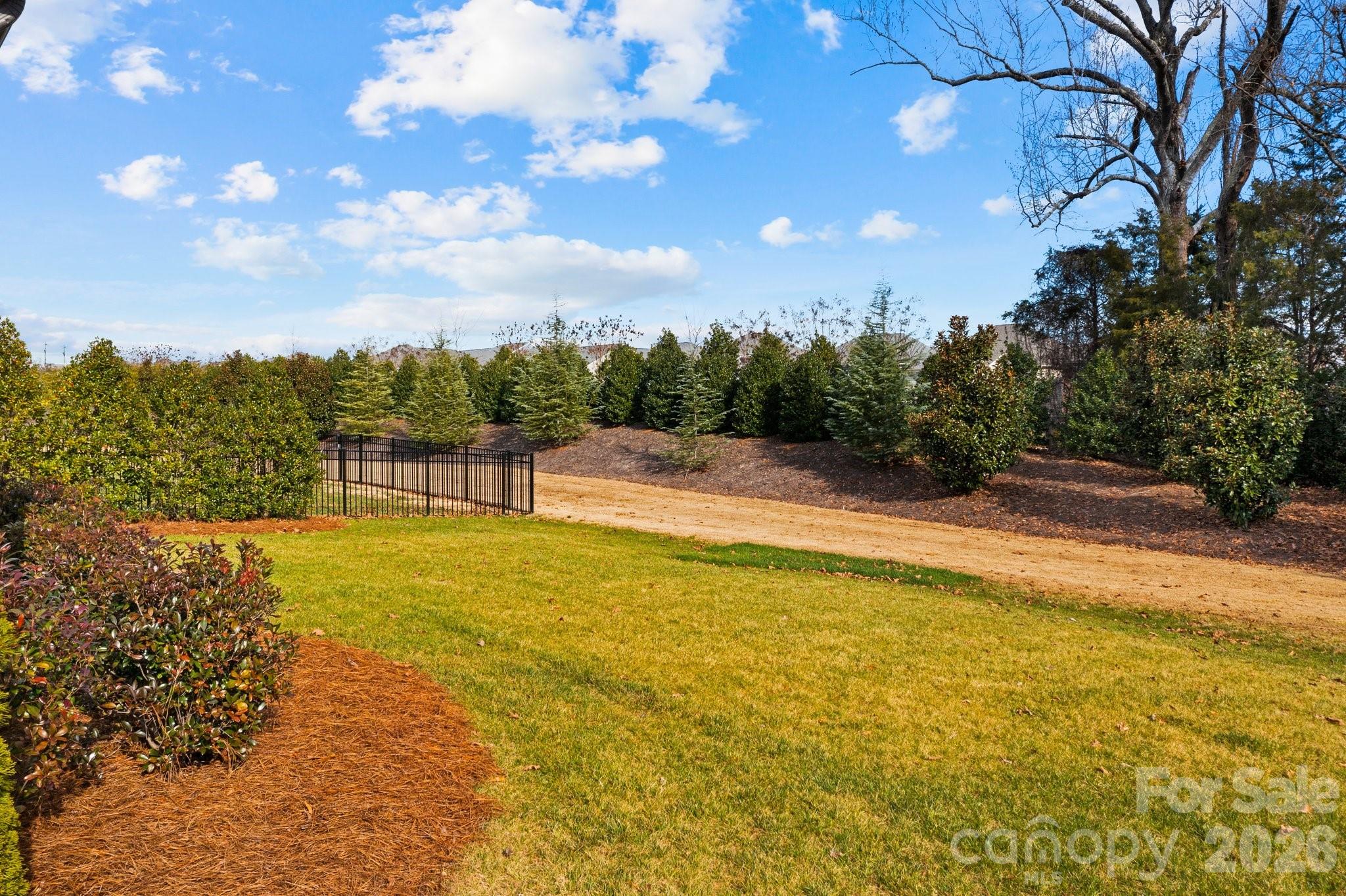 9541 Pacing Lane Property Photo 8